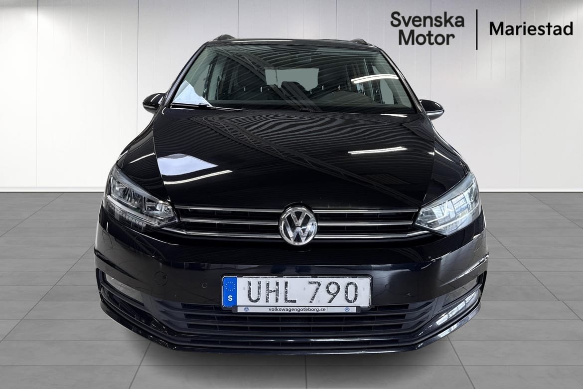 Volkswagen Touran VW 1.2 TSi 7-sits 2018, bild 2/10