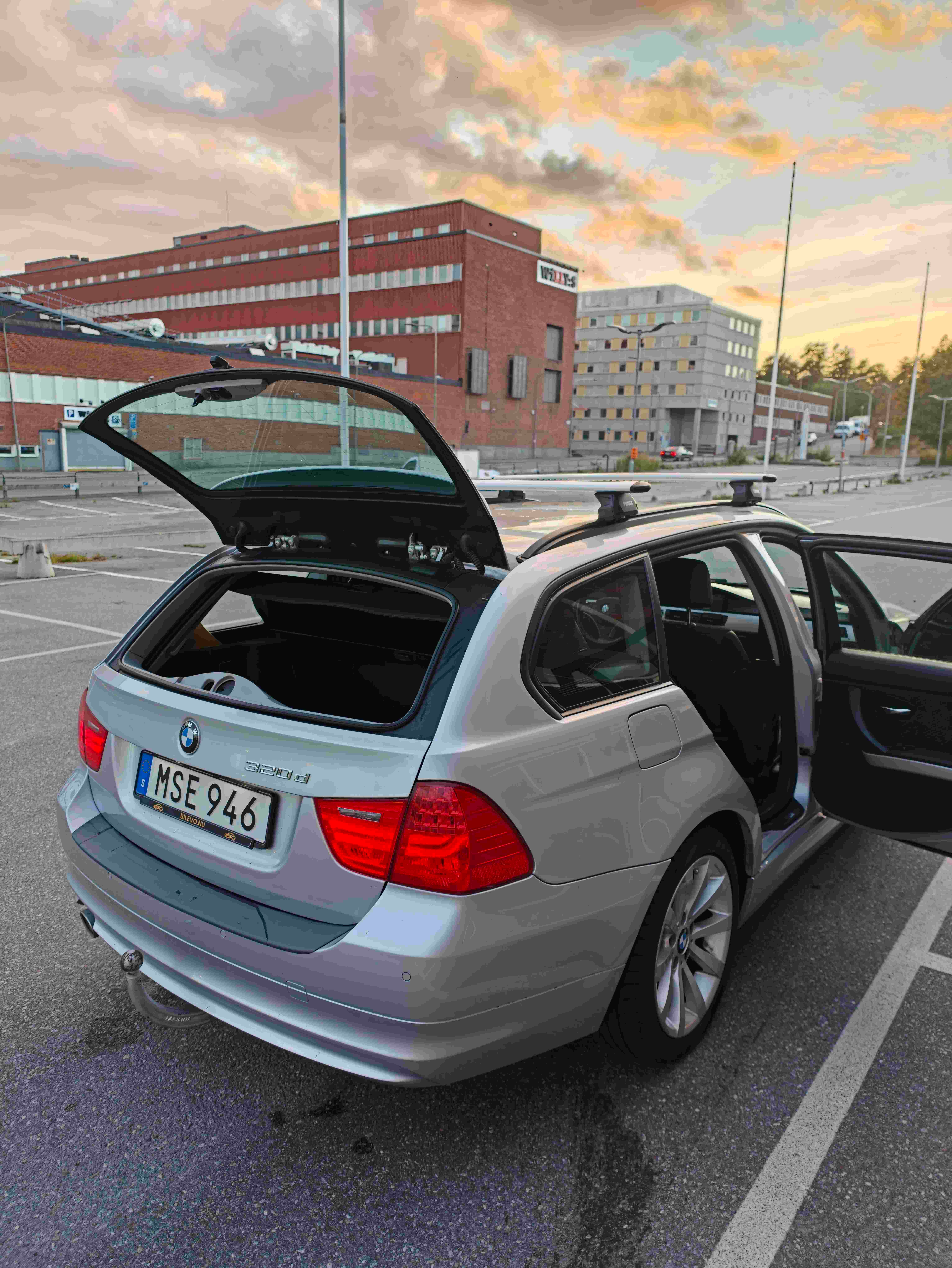 BMW 320 d xDrive Touring Automatisk 2012, bild 6/22