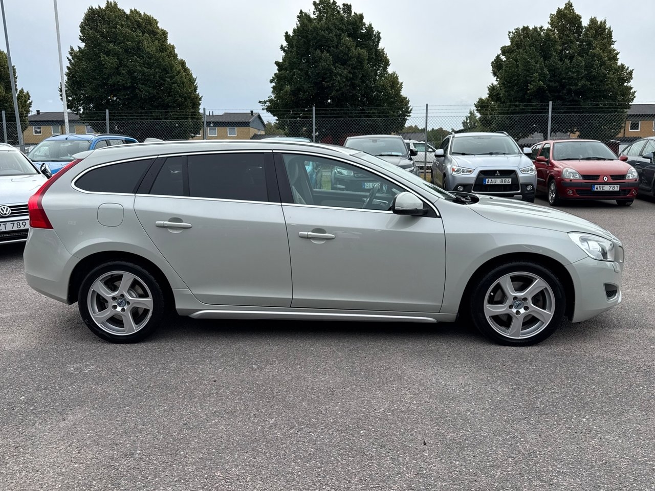 Volvo V60 1.6 DRIVe 115hk SUMMUM 2012, bild 5/10