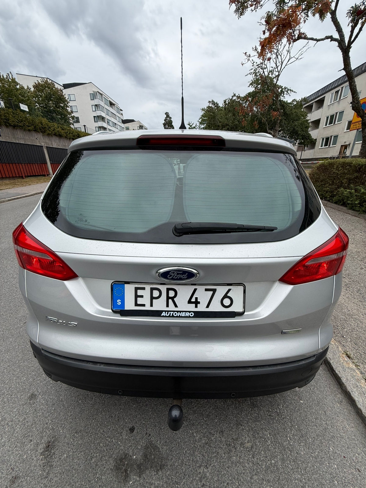 Ford Focus Kombi 1.0 EcoBoost Manuell 2015, bild 4/10