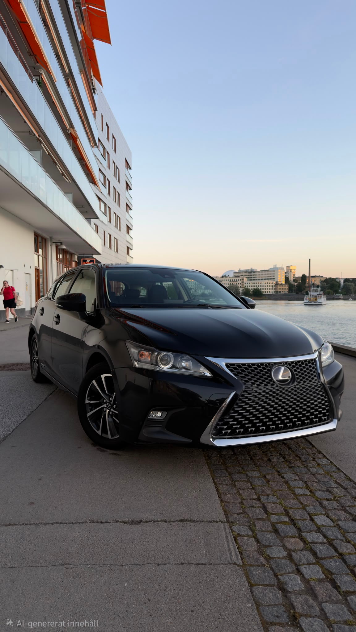 Lexus CT 200h 2018, bild 2/10