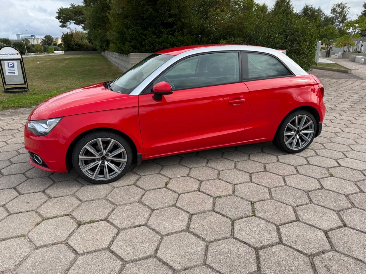 Audi A1 2011, kuva 2/10