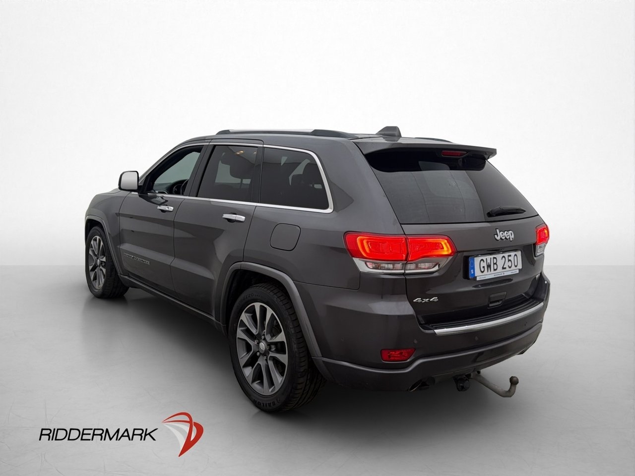 Jeep Grand Cherokee 2018, photo 5/36