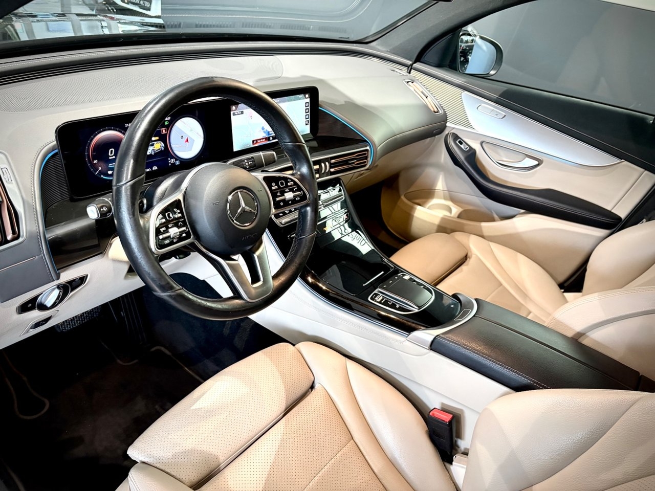 Mercedes-Benz EQC 400 4MATIC AMG Premium 2021, bild 4/10