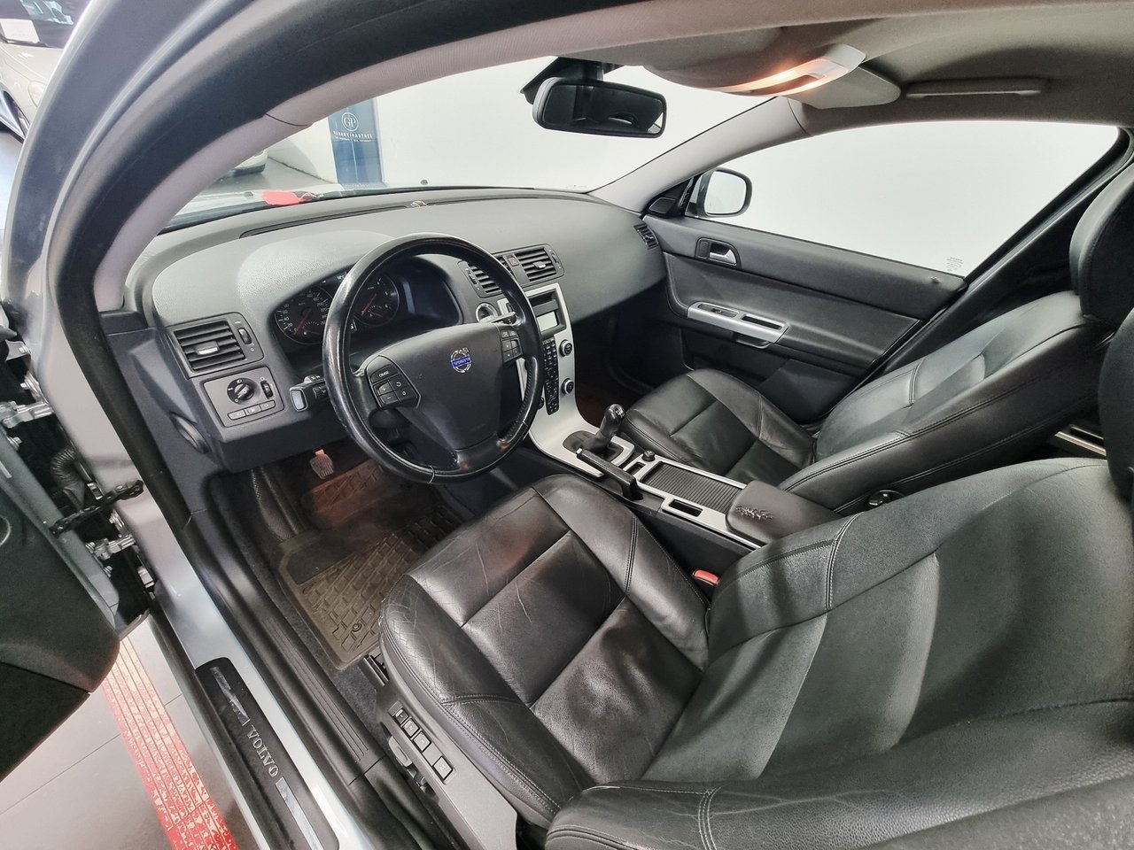 Volvo V50 2011, kuva 6/10