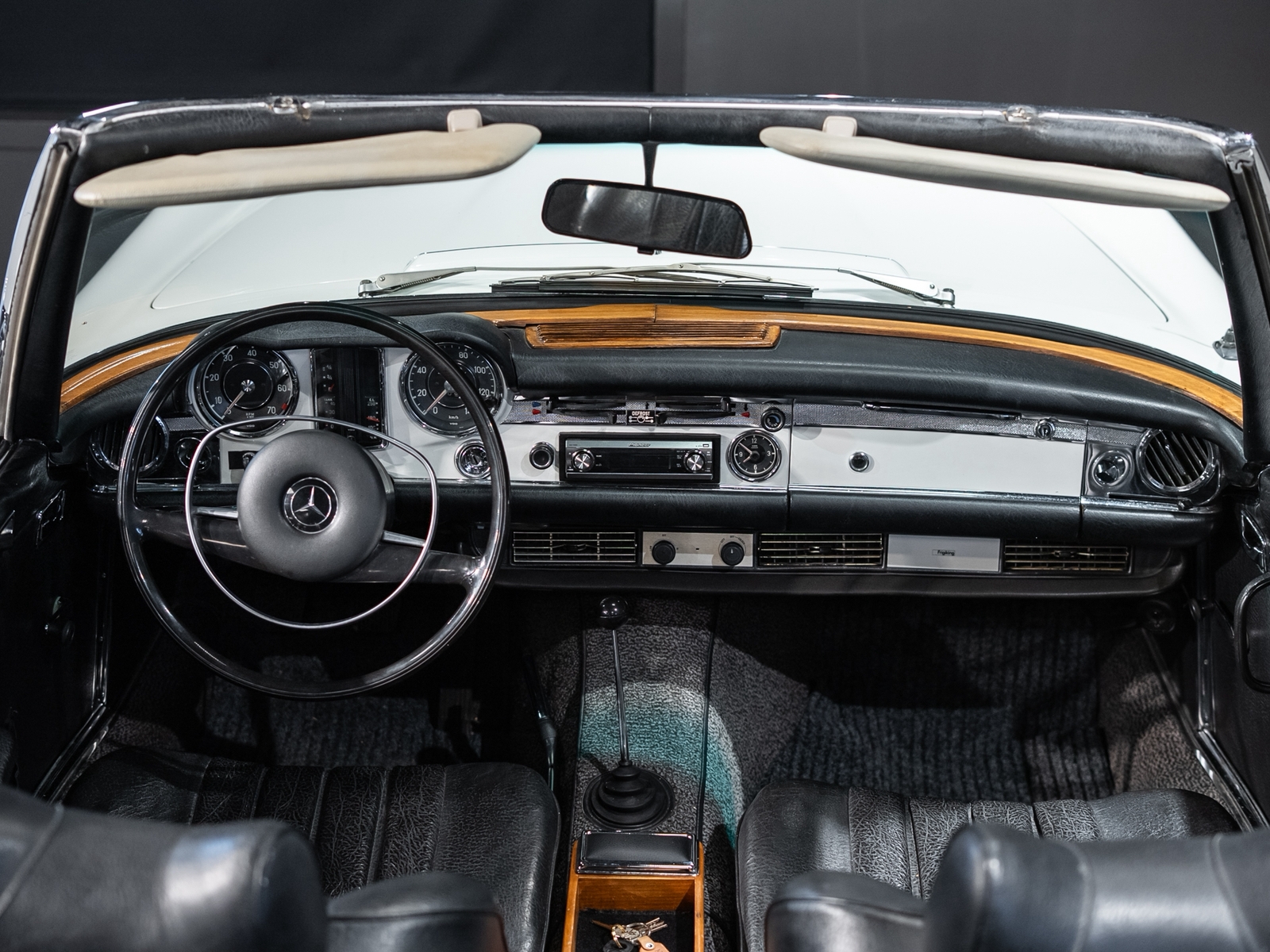 Mercedes-Benz 280 SL Manuell 1969, bild 7/7