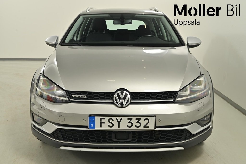 Volkswagen Golf 2016, photo 2/10