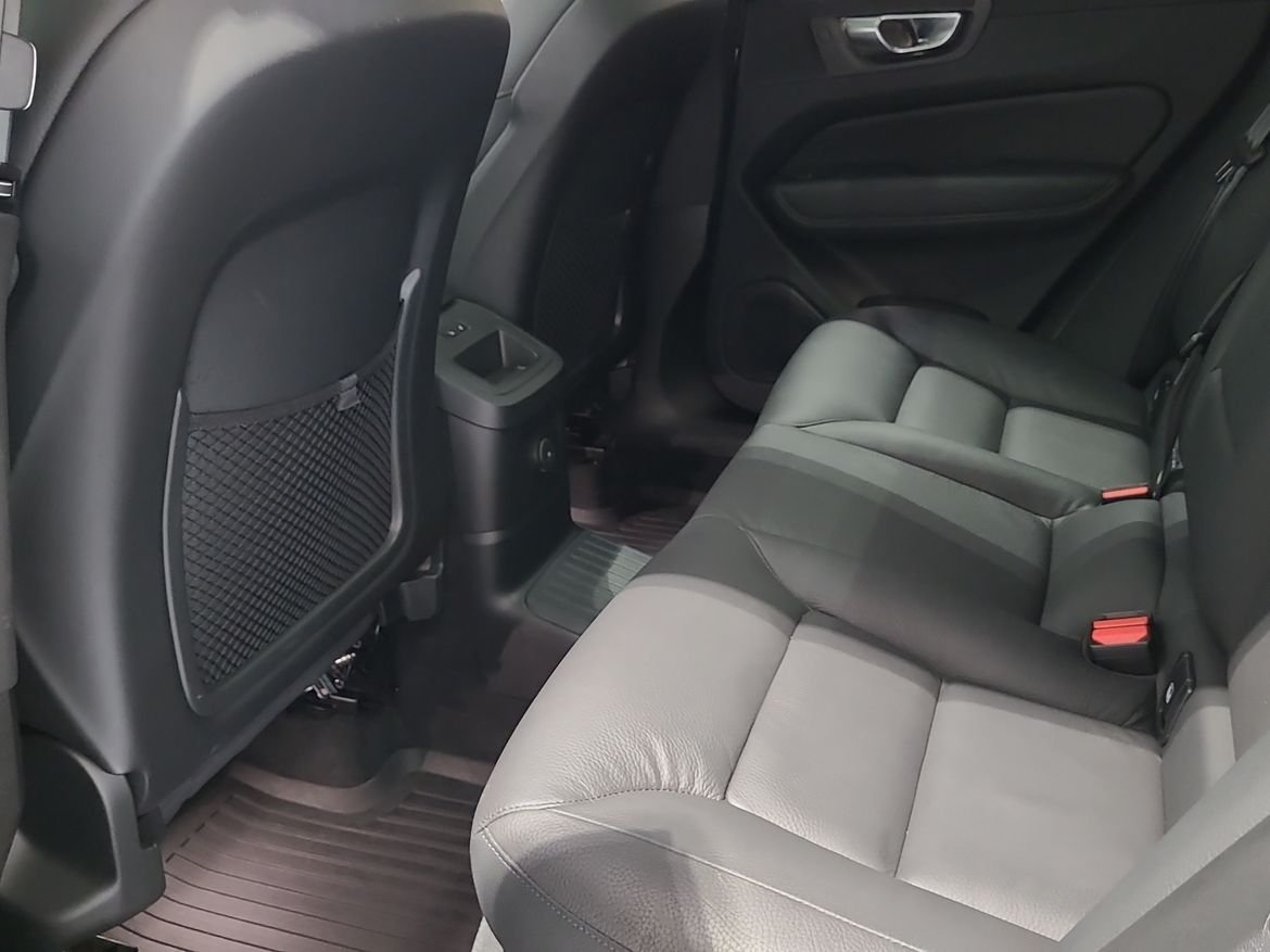 Volvo XC60 T6 Plus Dark Edition 2025, bild 6/10