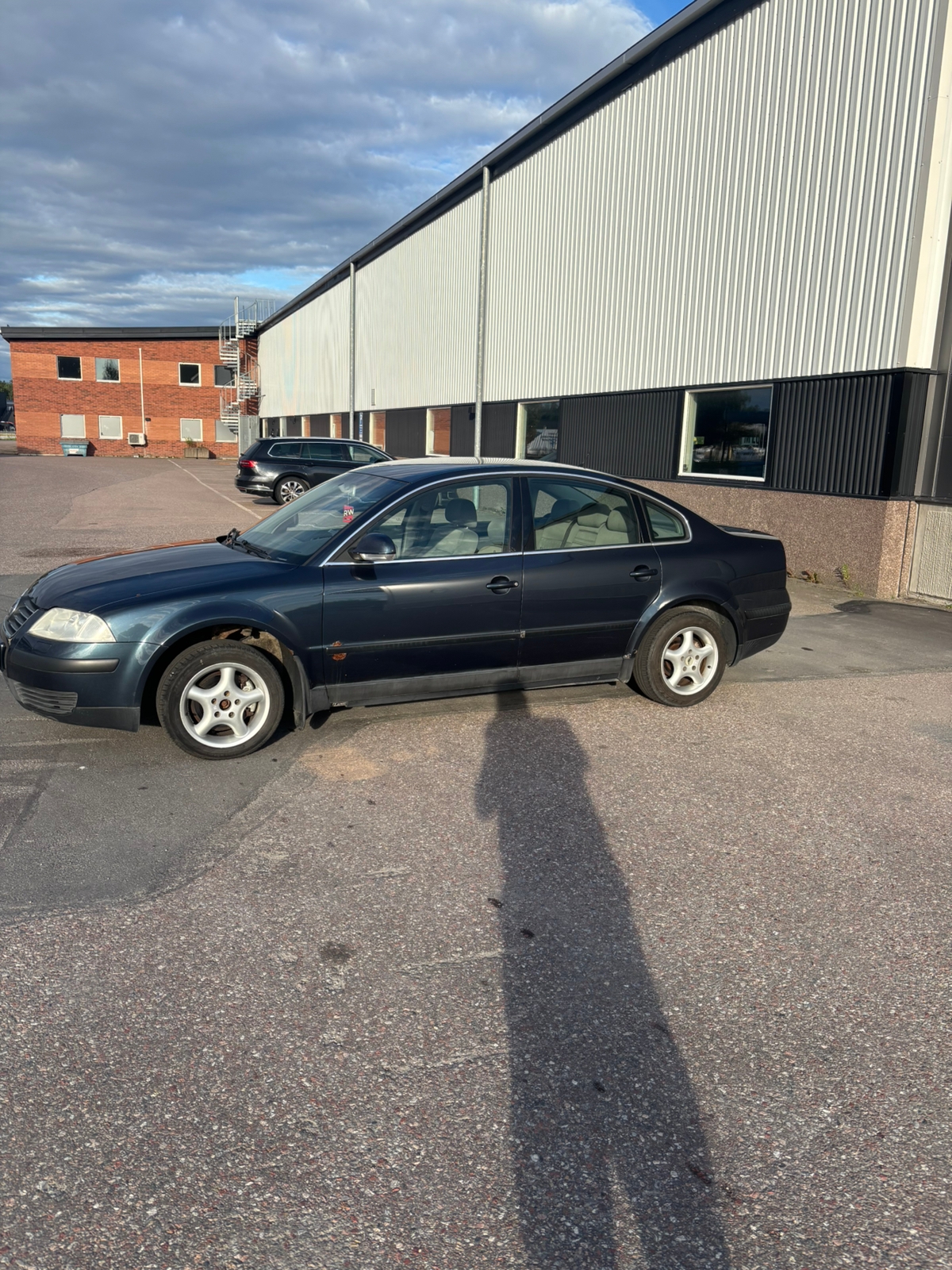 Volkswagen Passat 1.8 T Manuell 2004, bild 2/8