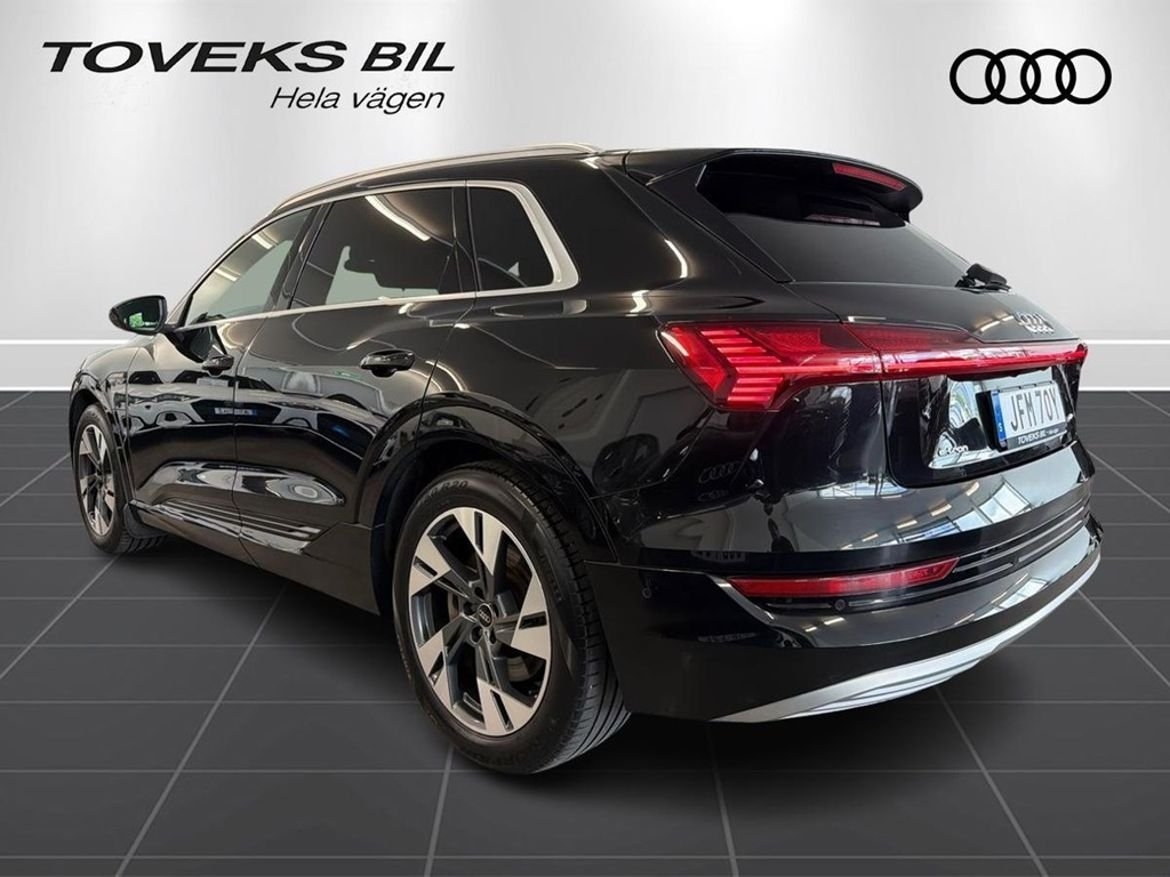 Audi e-tron 55 QUATTRO 2022, kuva 6/23