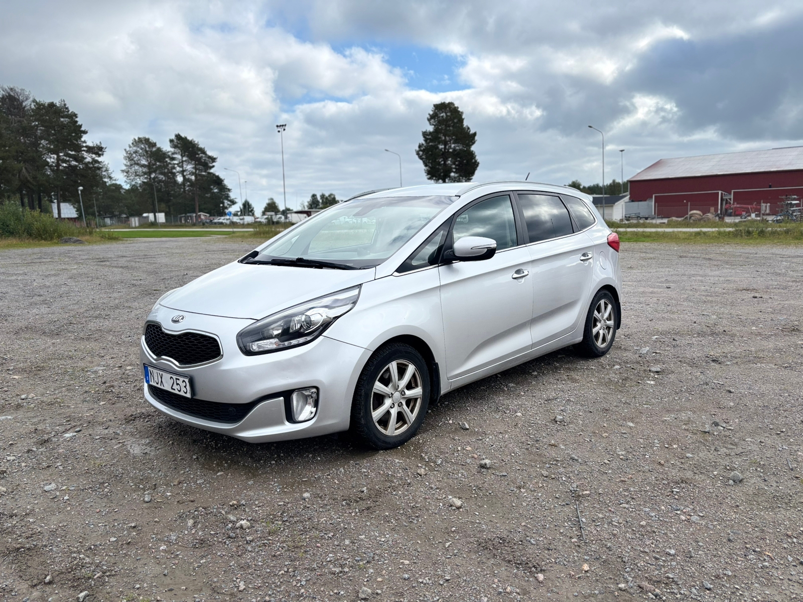Kia Carens