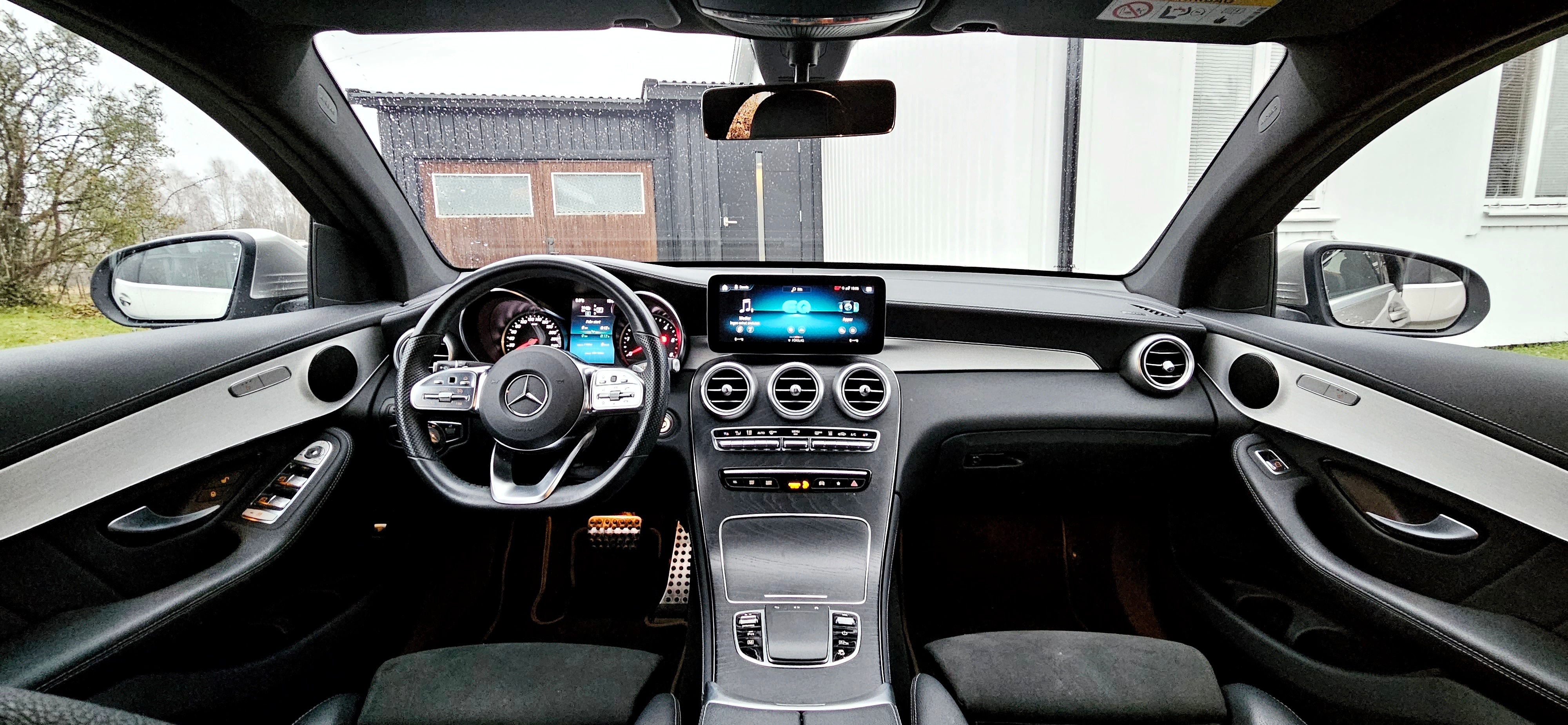 Mercedes-Benz GLC 2021, photo 6/11