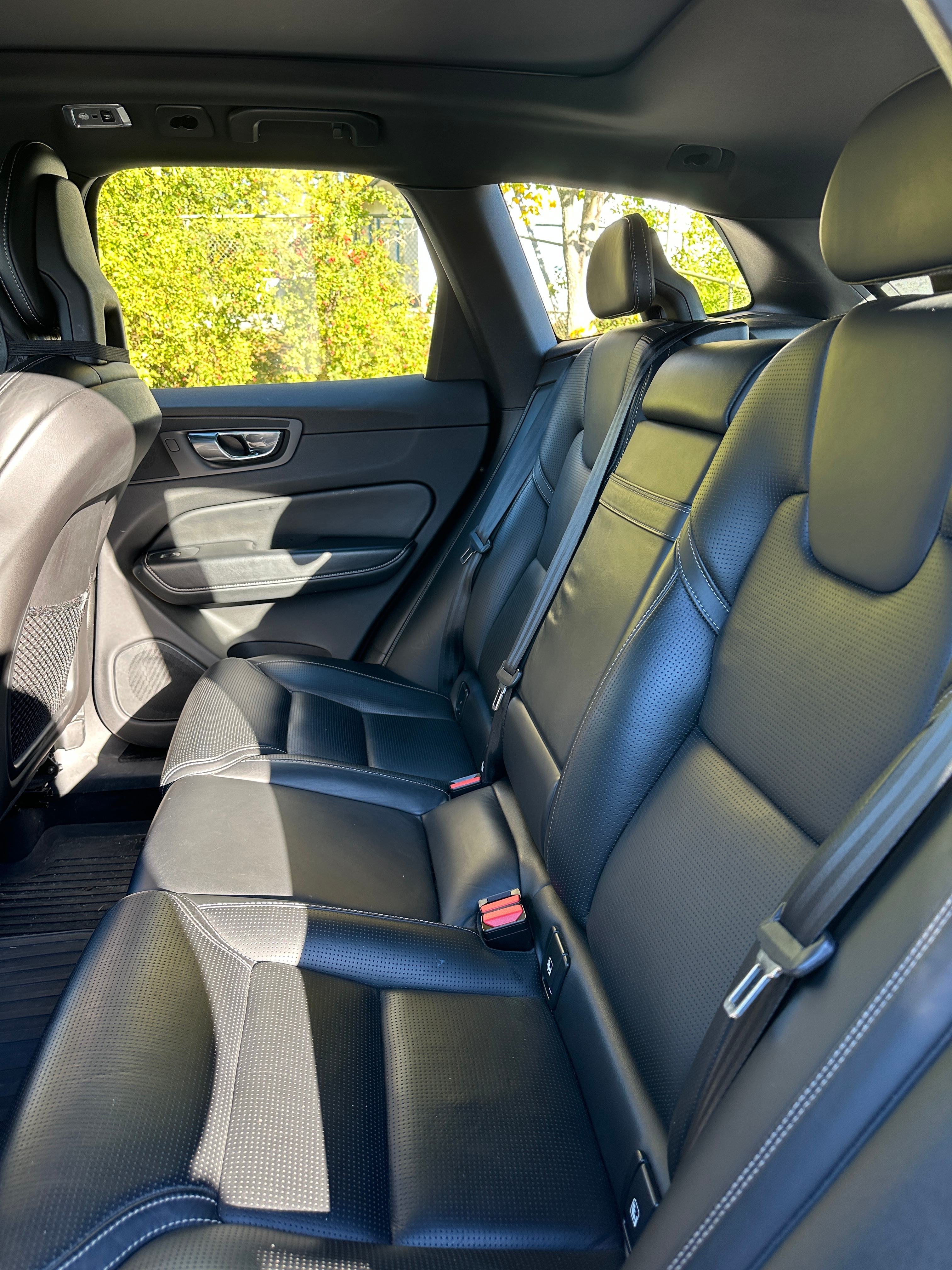 Volvo XC60 D5 AWD Geartronic 2018, photo 6/10