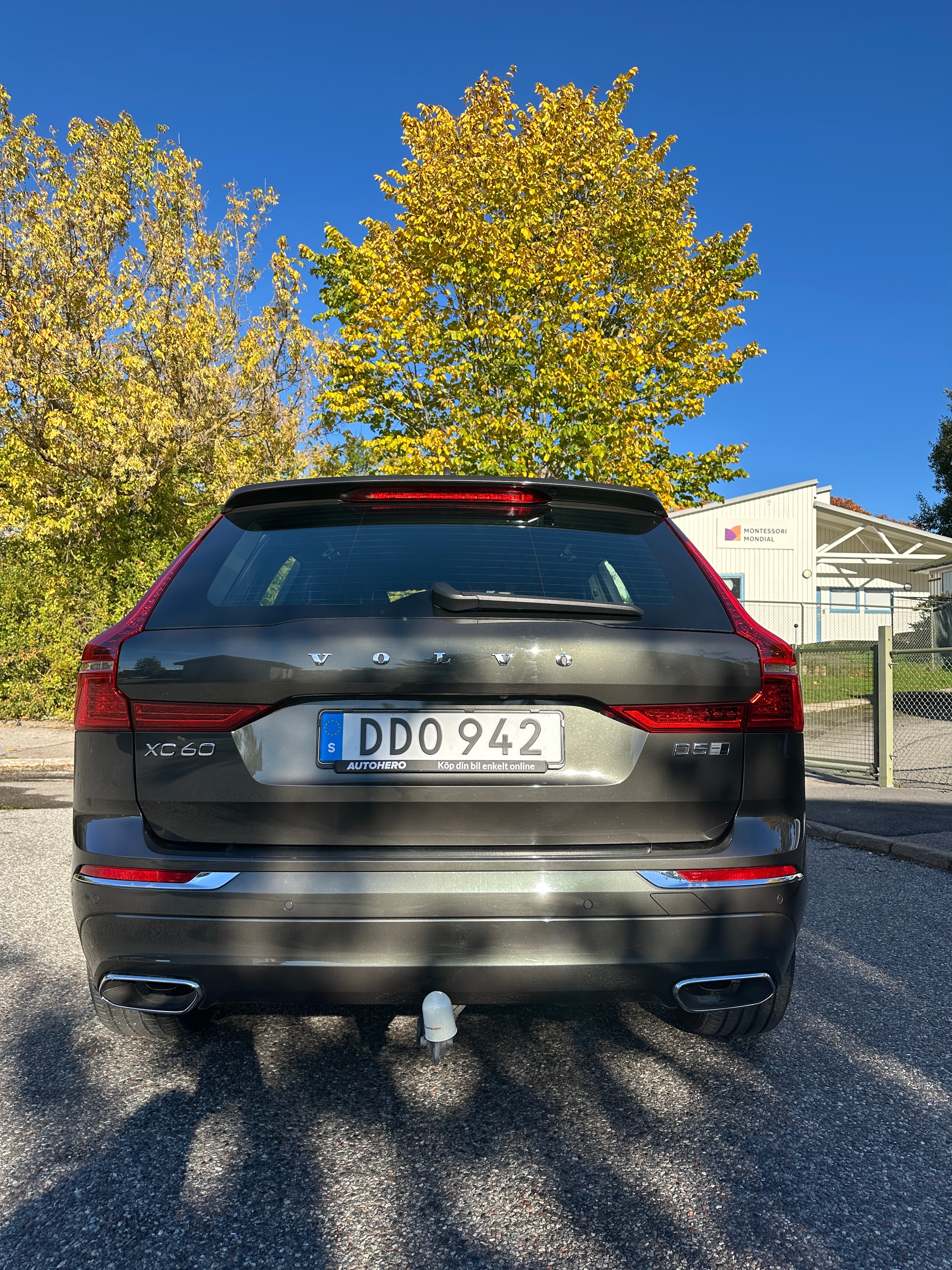 Volvo XC60 D5 AWD Geartronic 2018, photo 4/10