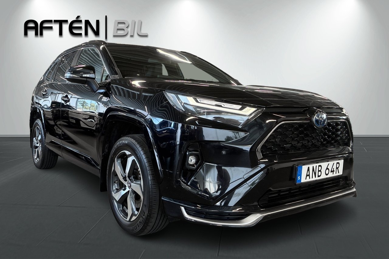 Toyota RAV4 Plug-In 2023, photo 4/10