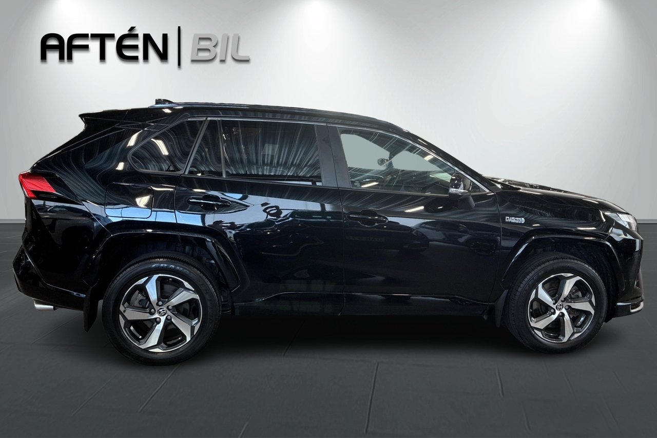 Toyota RAV4 Plug-In 2023, photo 7/10
