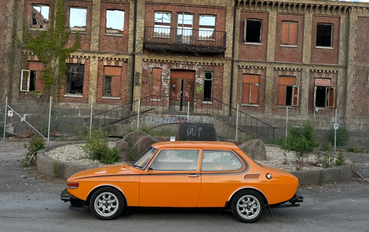 Saab 99