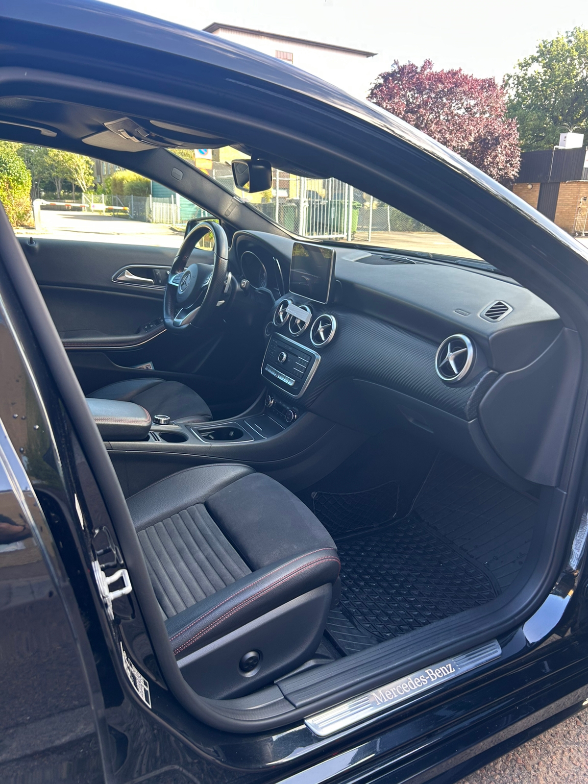 Mercedes-Benz A 220 d 7G-DCT 2016, bild 5/10