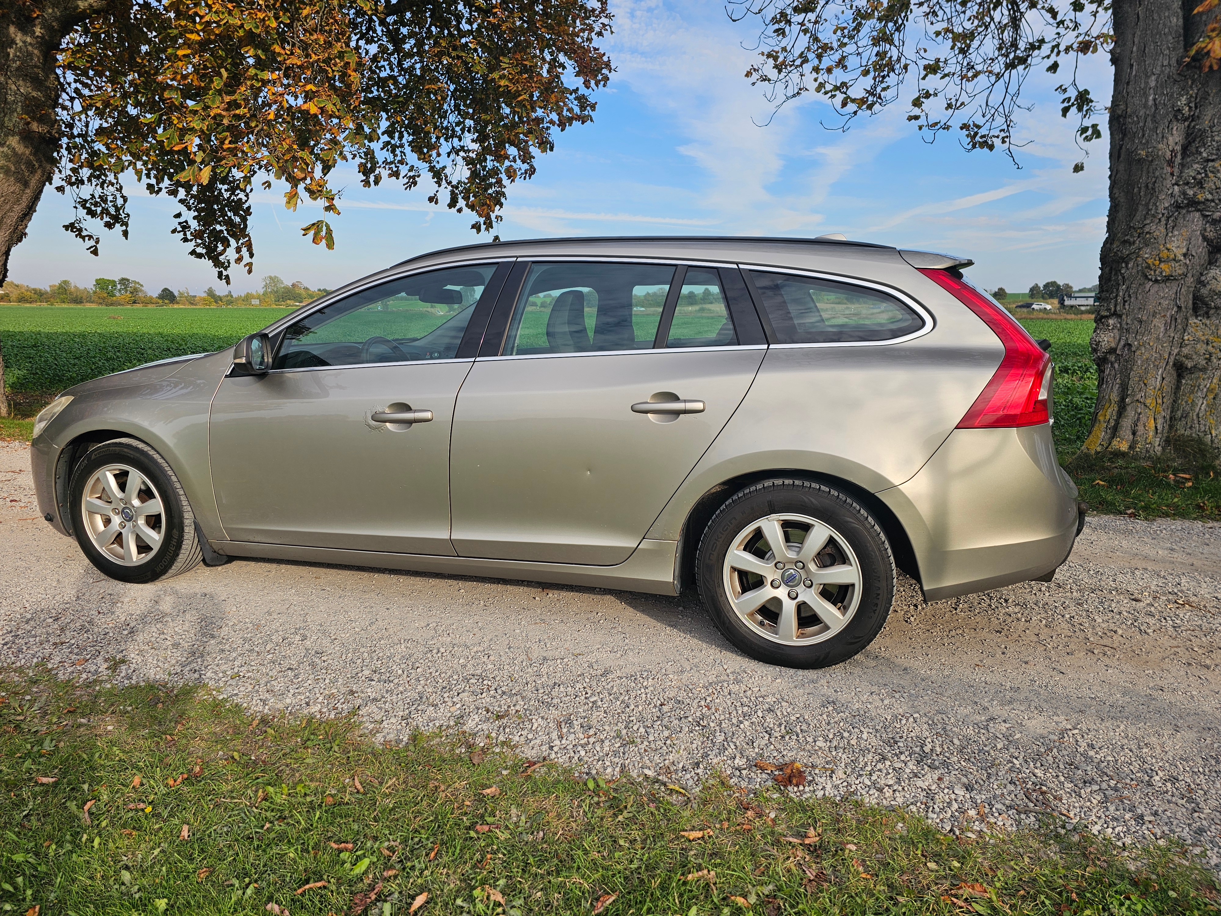 Volvo V60 2012, bild 4/6
