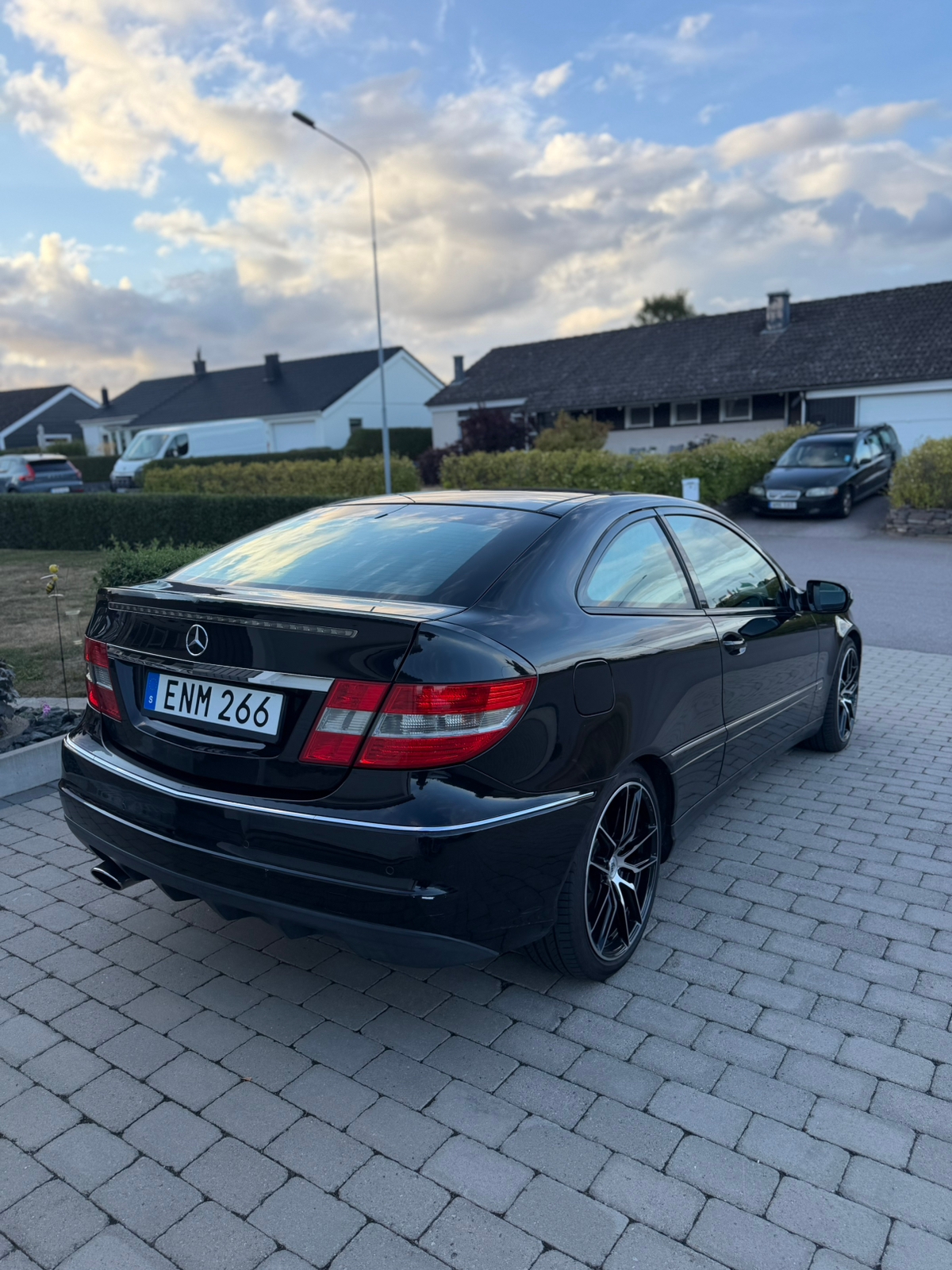 Mercedes-Benz CLC 2010, kuva 2/5
