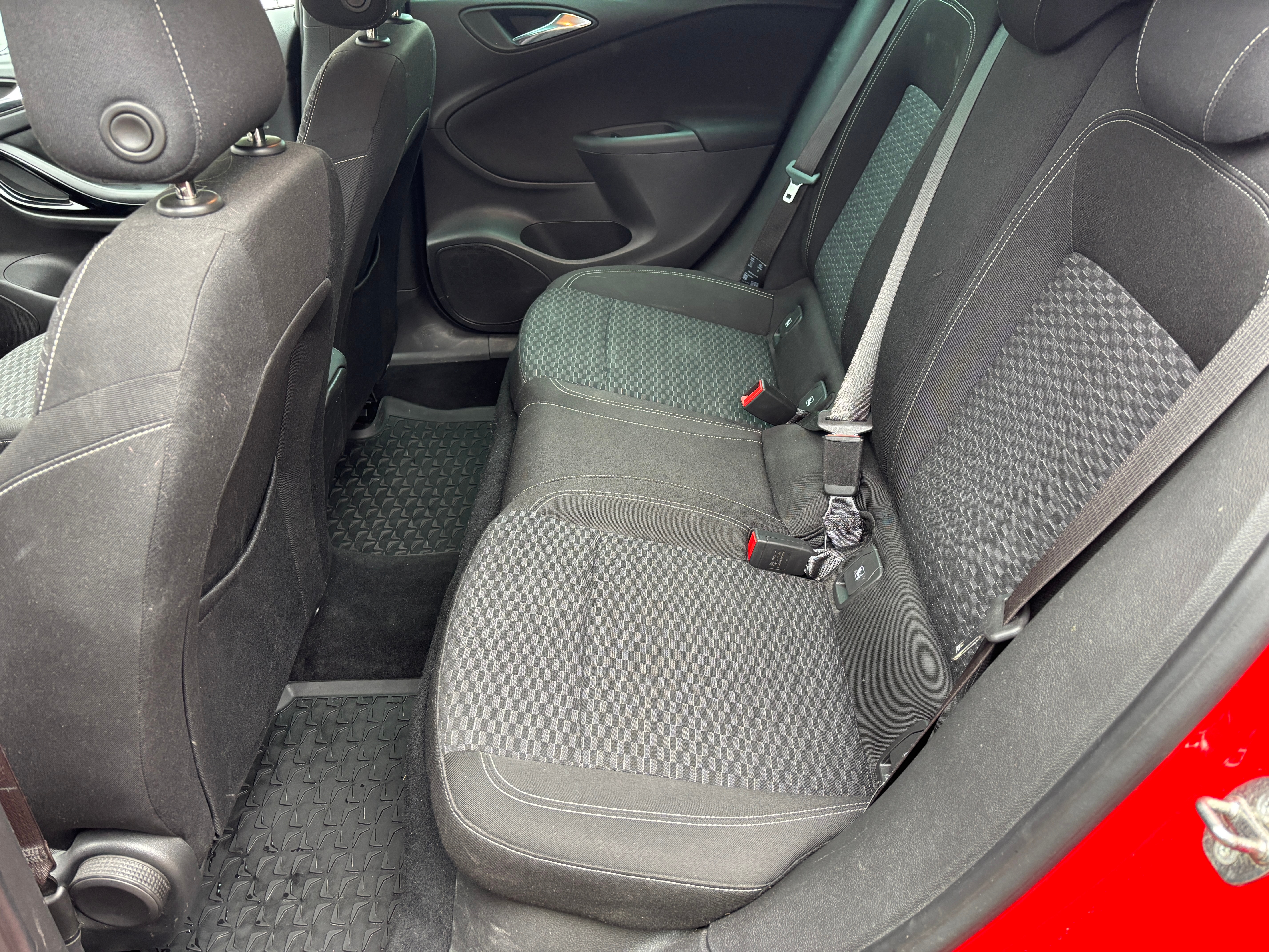 Opel Astra 1.4 EDIT ecoFLEX Manuell 2016, bild 8/8