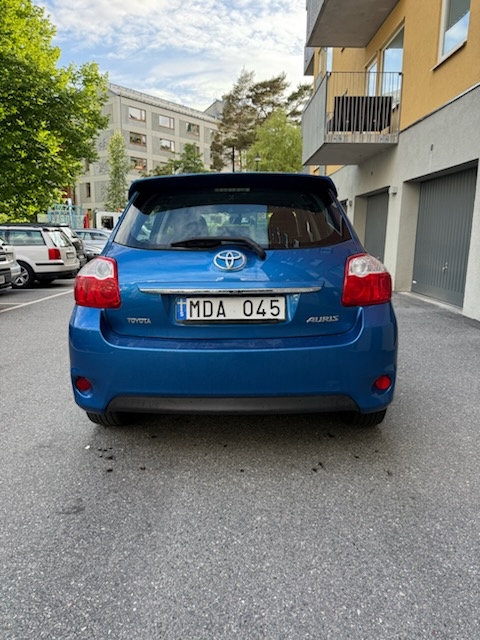 Toyota Auris 2011, bild 5/10