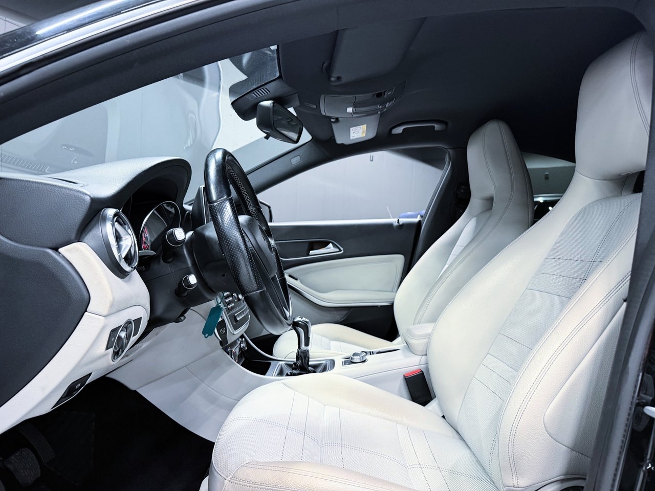 Mercedes-Benz CLA 200 Urban Line 2014, bild 5/12