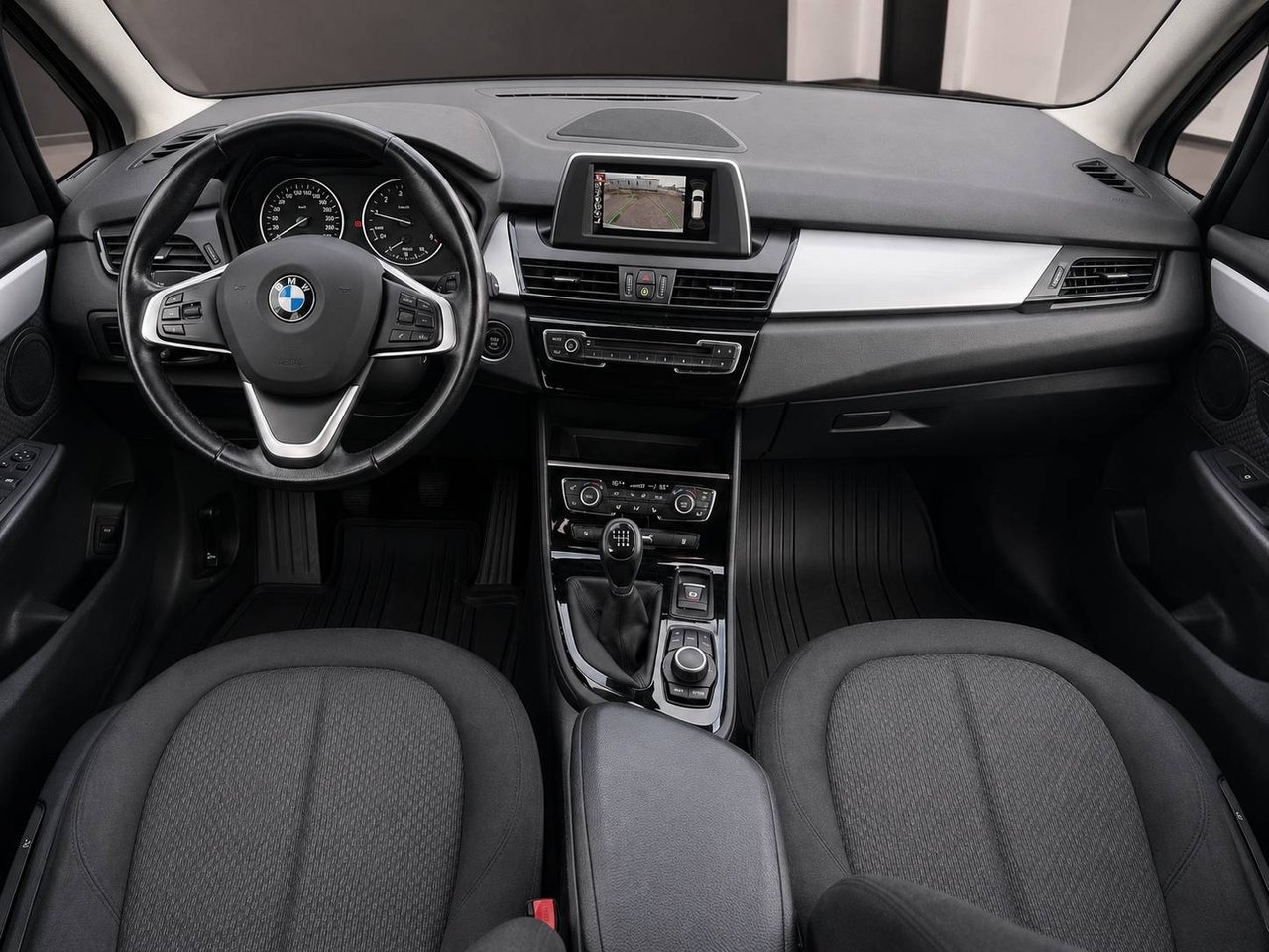 BMW 218 2016, bild 7/10