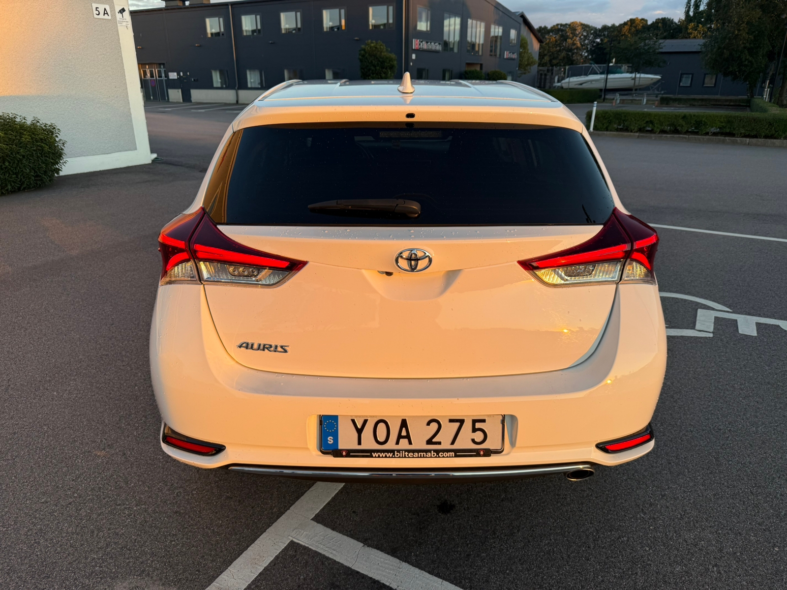 Toyota Auris 1.2 Turbo Manuell 2018, bild 5/10