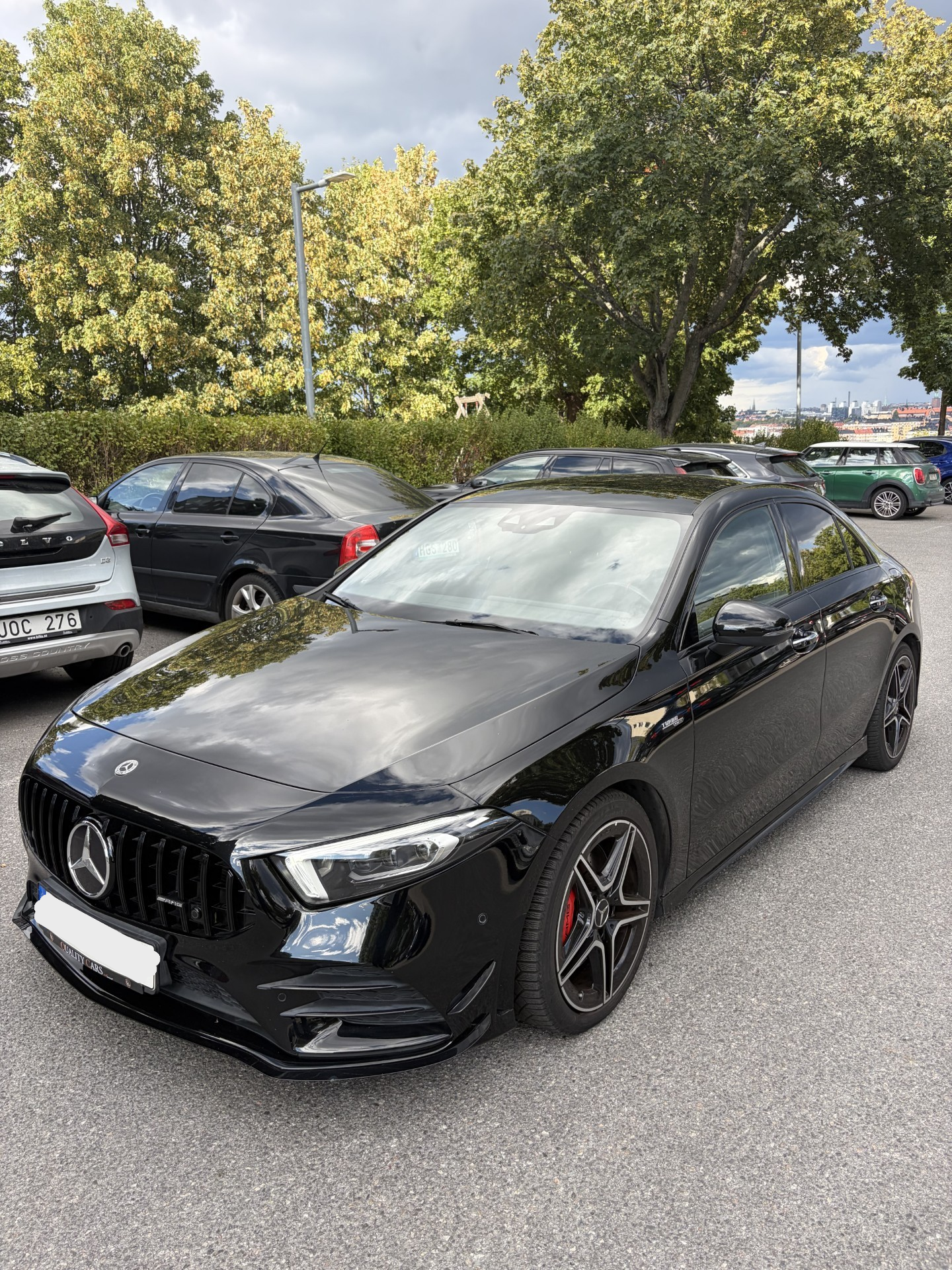 Mercedes-Benz A 35 AMG 4MATIC Sedan 2020, bild 2/4