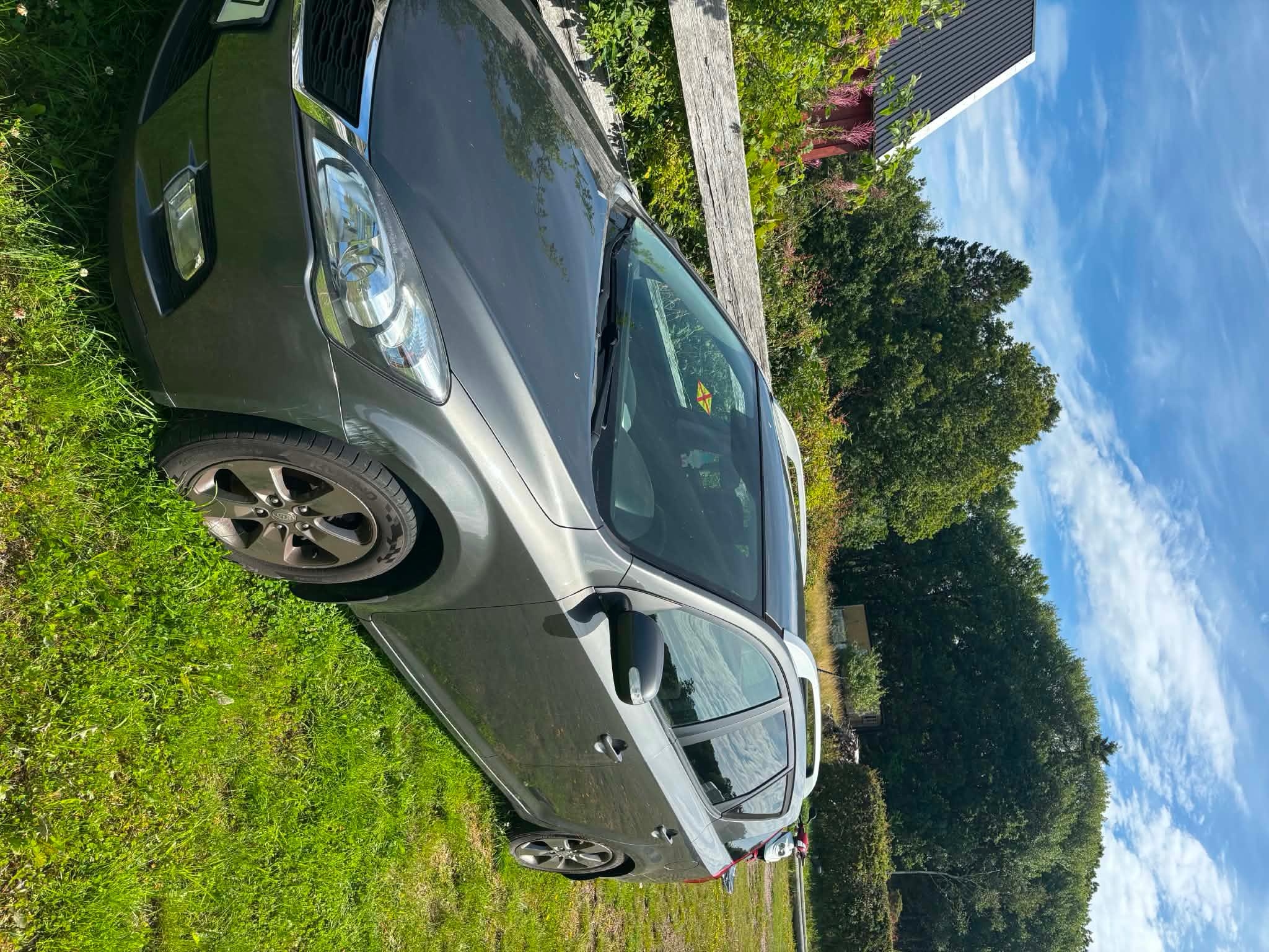 Kia Ceed _sw 1.6 CRDi Manuell 2010, bild 4/5