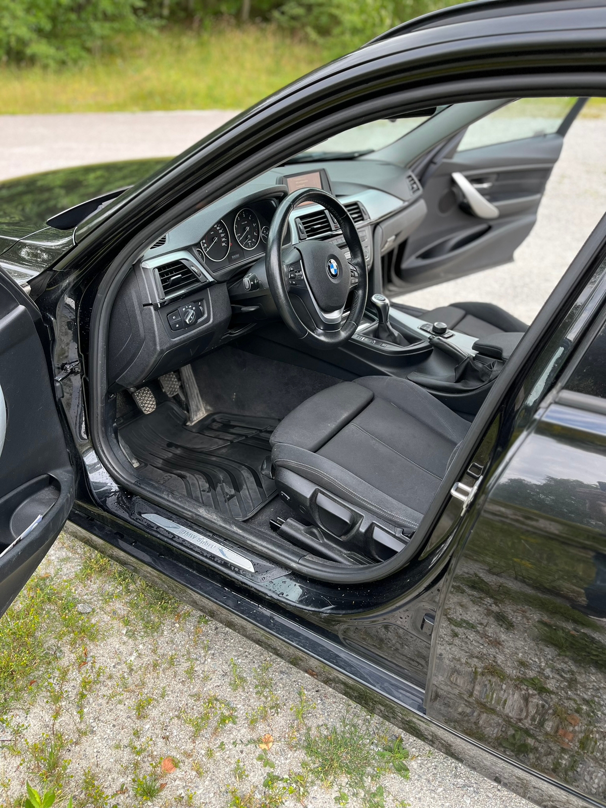 BMW 320 d Sportline 2015, kuva 8/8