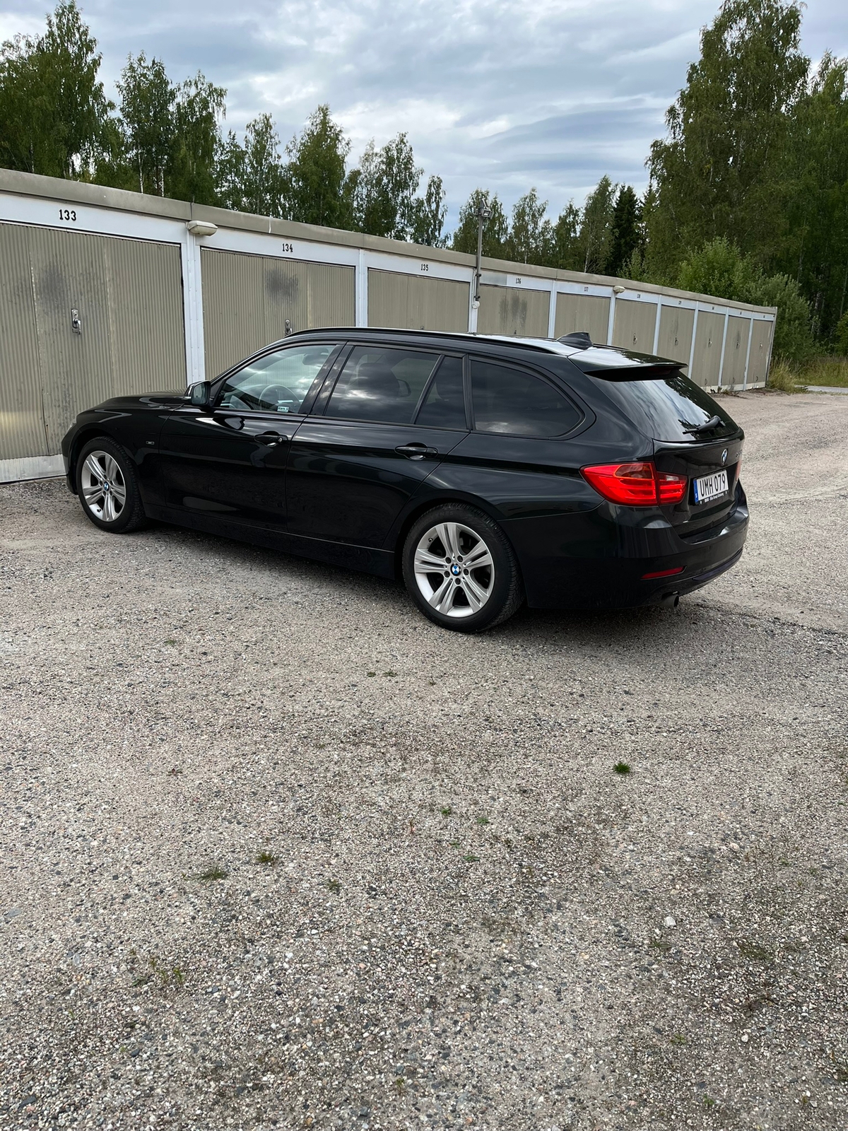 BMW 320 d Sportline 2015, kuva 4/8