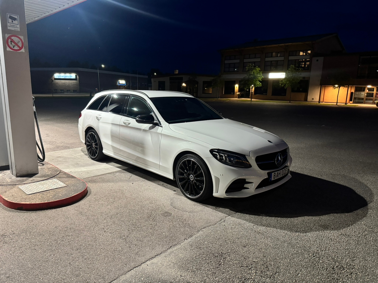 Mercedes-Benz C 200 T d 9G-Tronic 2020, bild 2/10