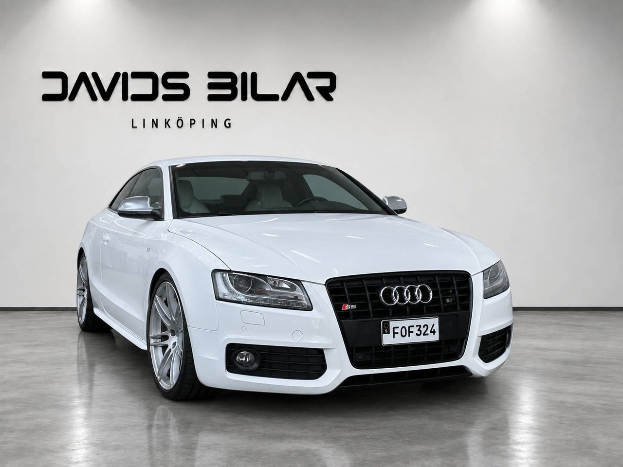 Audi S5 2010, kuva 6/10
