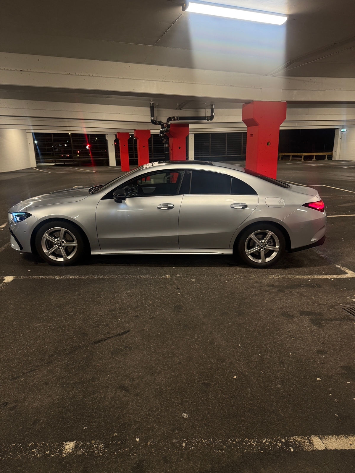 Mercedes-Benz CLA