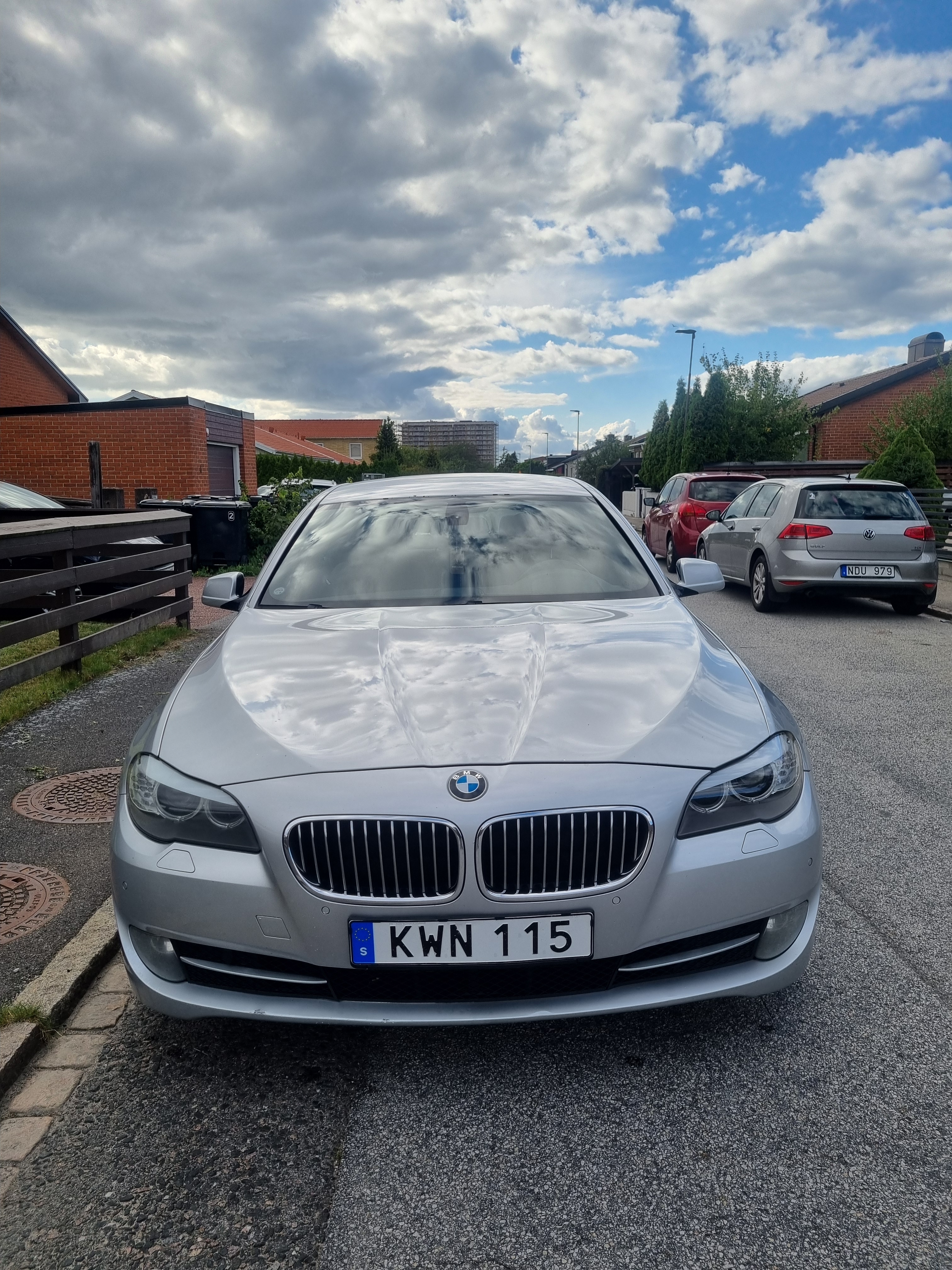 BMW 525 d Sedan Steptronic 2011, bild 2/7