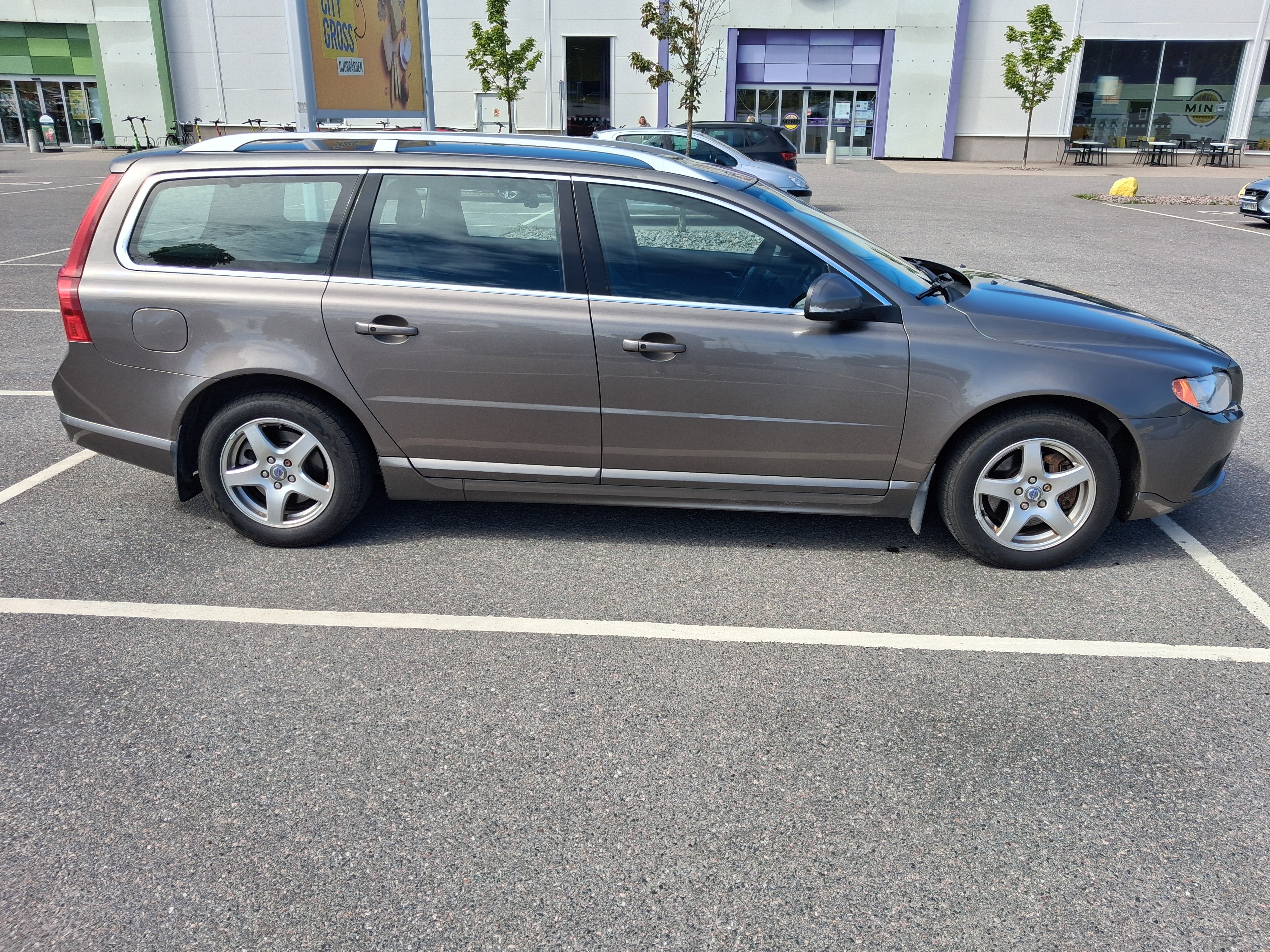 Volvo V70 2.5FT AFV Geartronic 2012, bild 6/6
