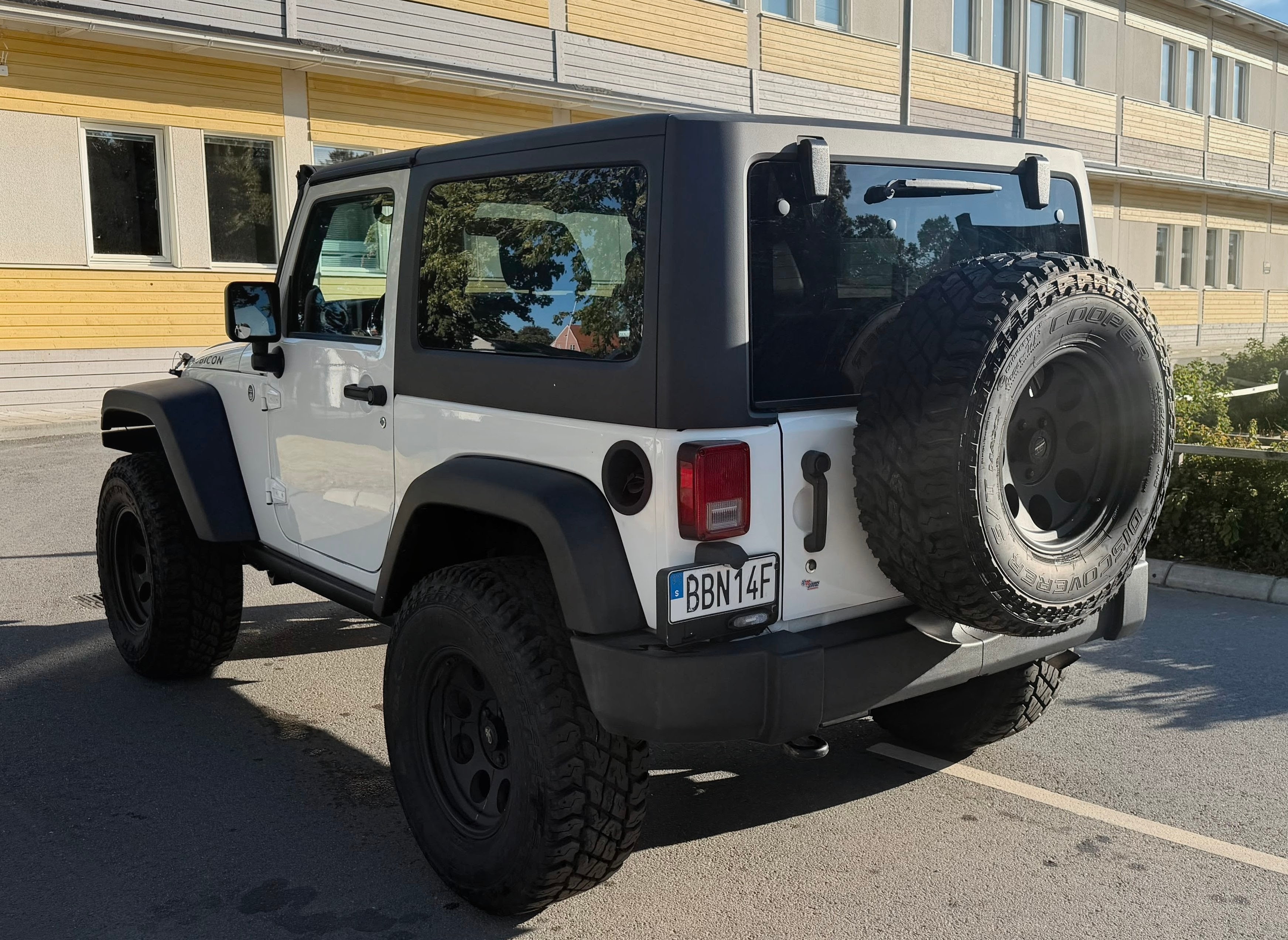Jeep Wrangler 3.6 V6 4WD Manuell 2012, kuva 4/5