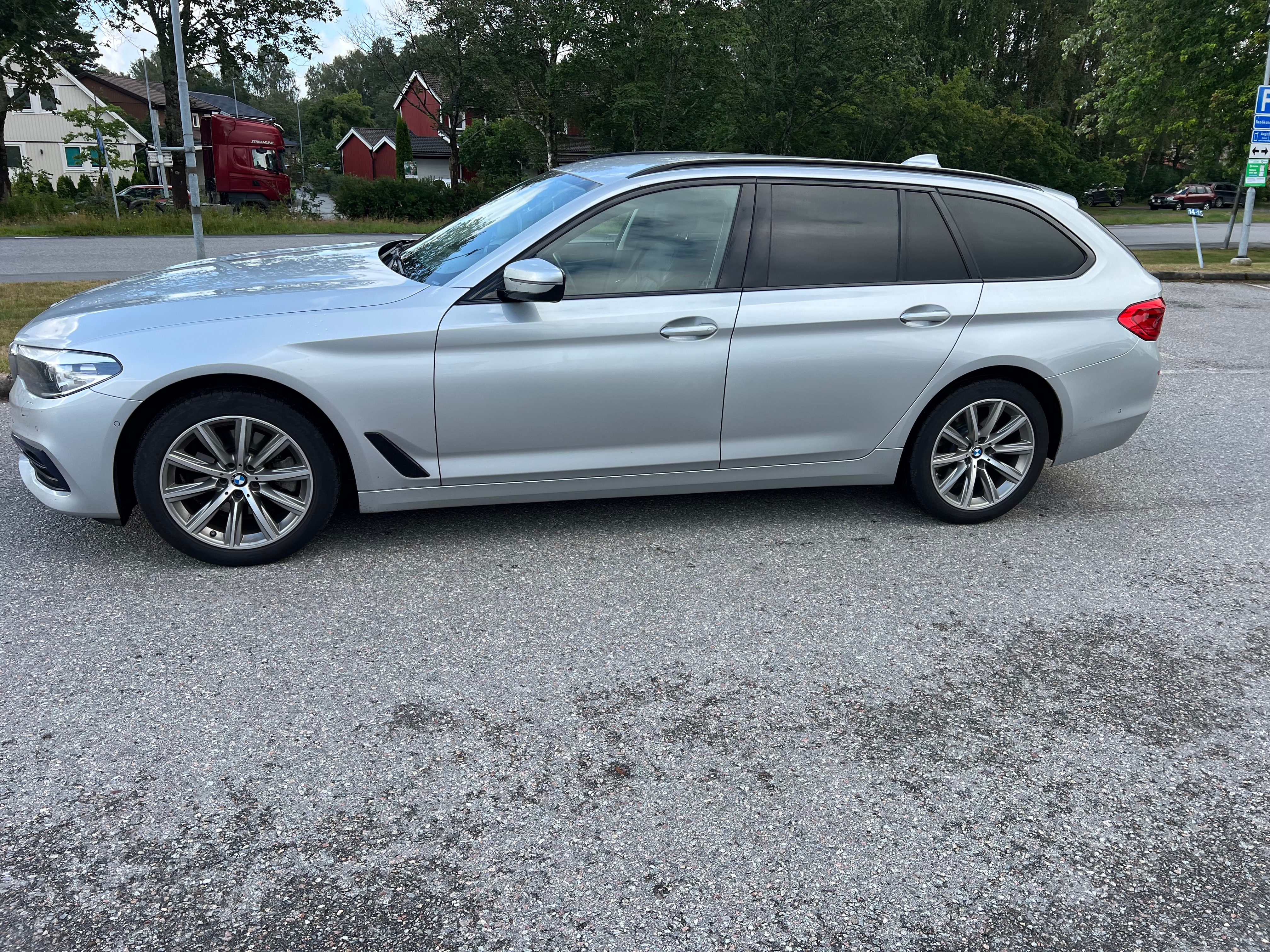 BMW 520
