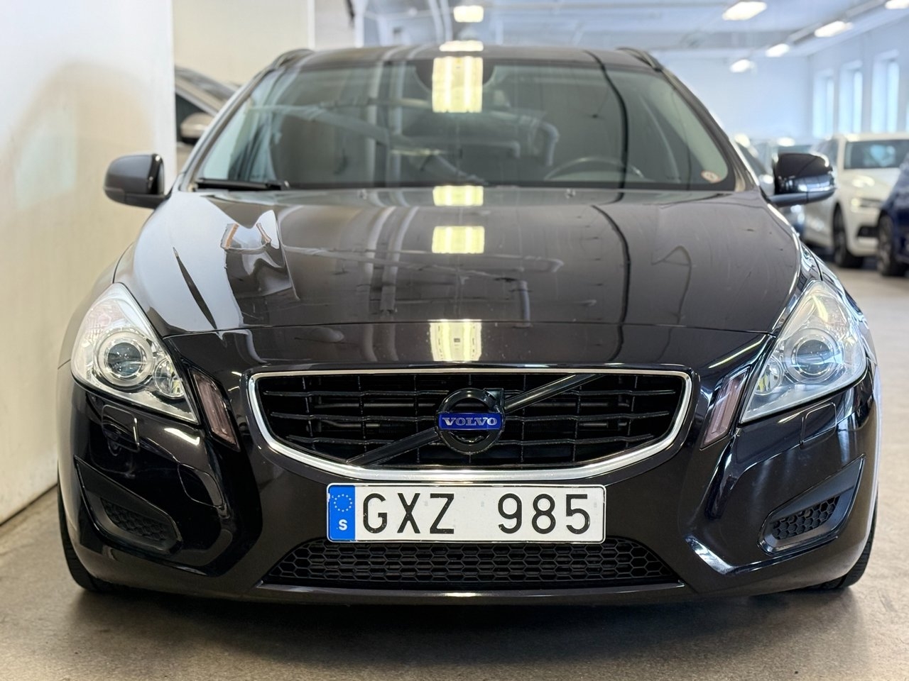 Volvo V60 2.0T Momentum Euro 5 2011, photo 4/10