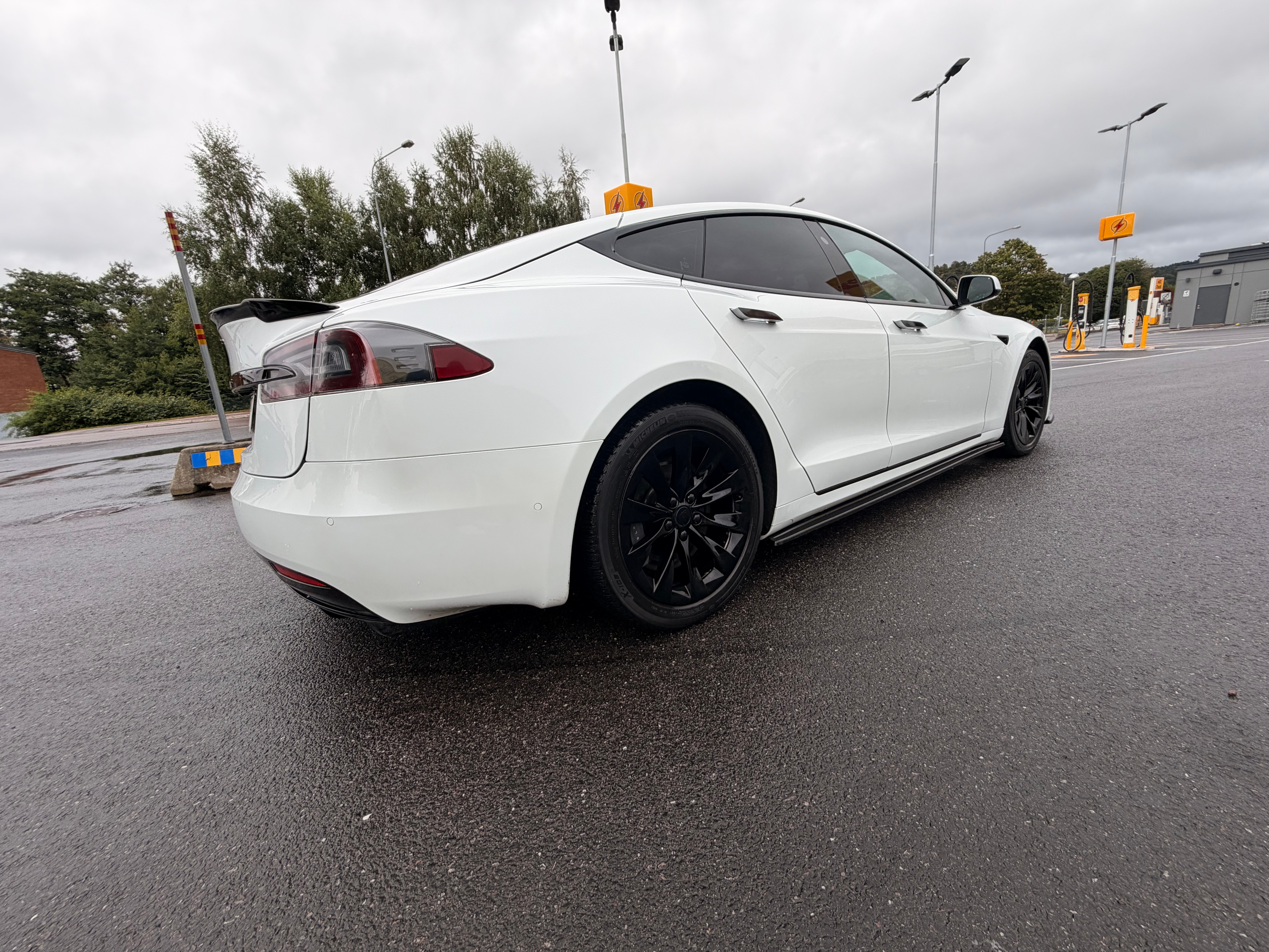 Tesla Model S 75D 2018, bild 6/10