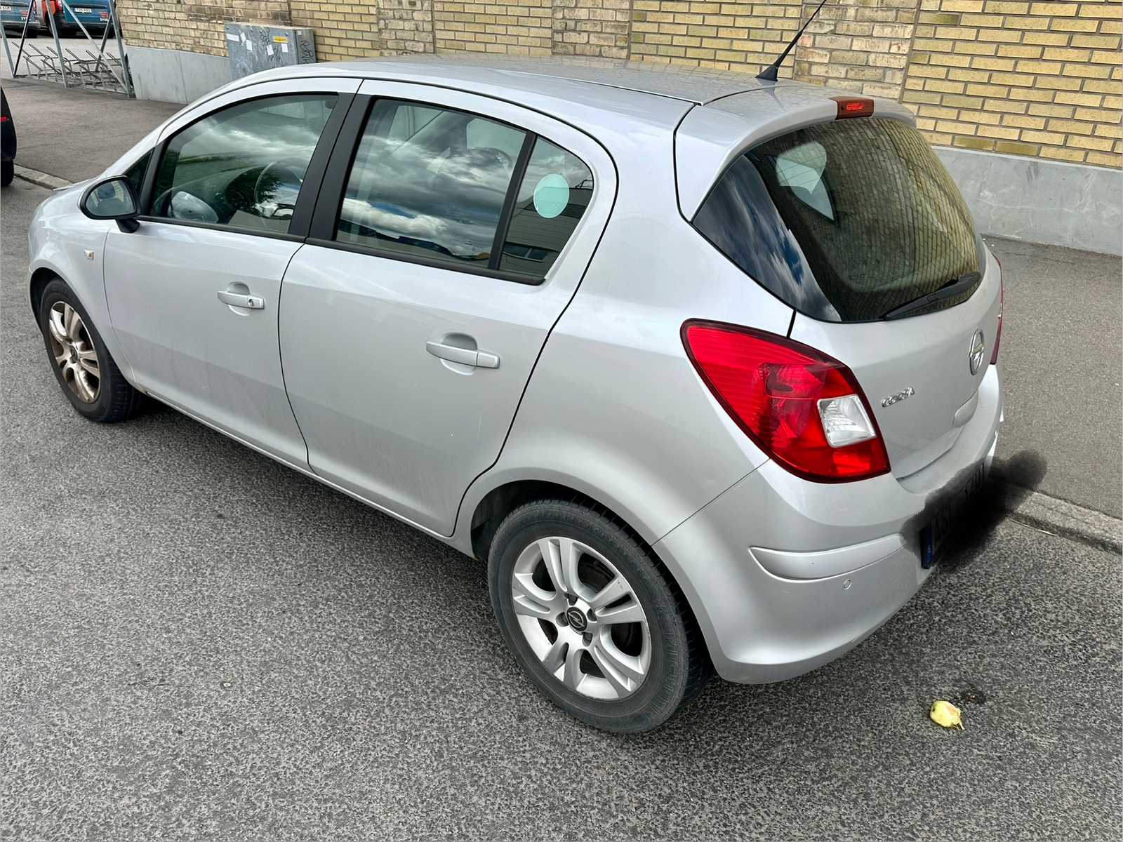 Opel Corsa 2011, kuva 4/6