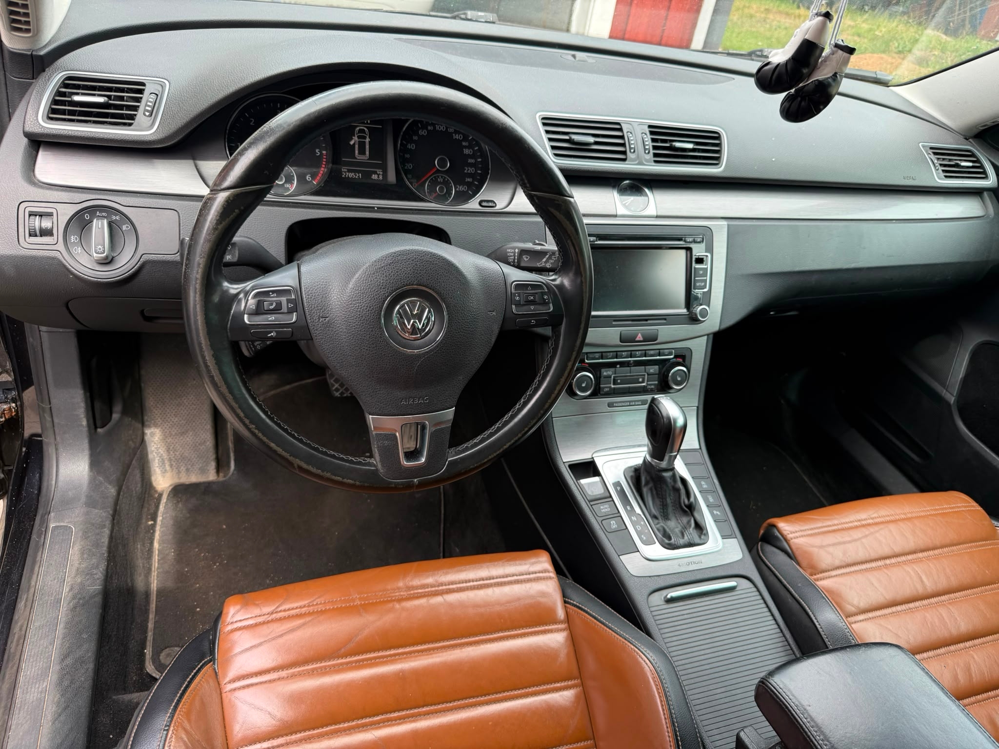 Volkswagen Passat 2011, bild 4/10