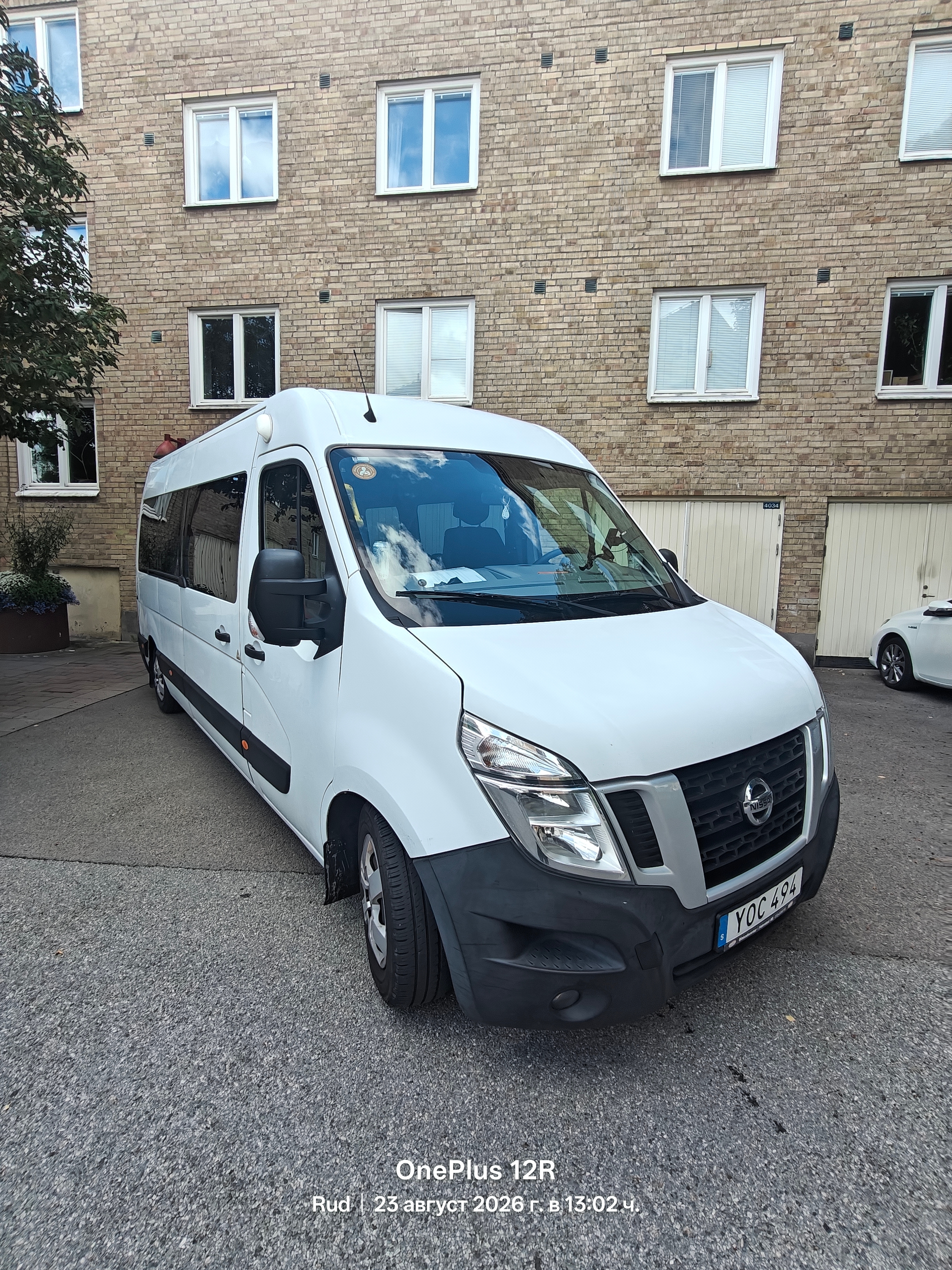 Nissan NV400