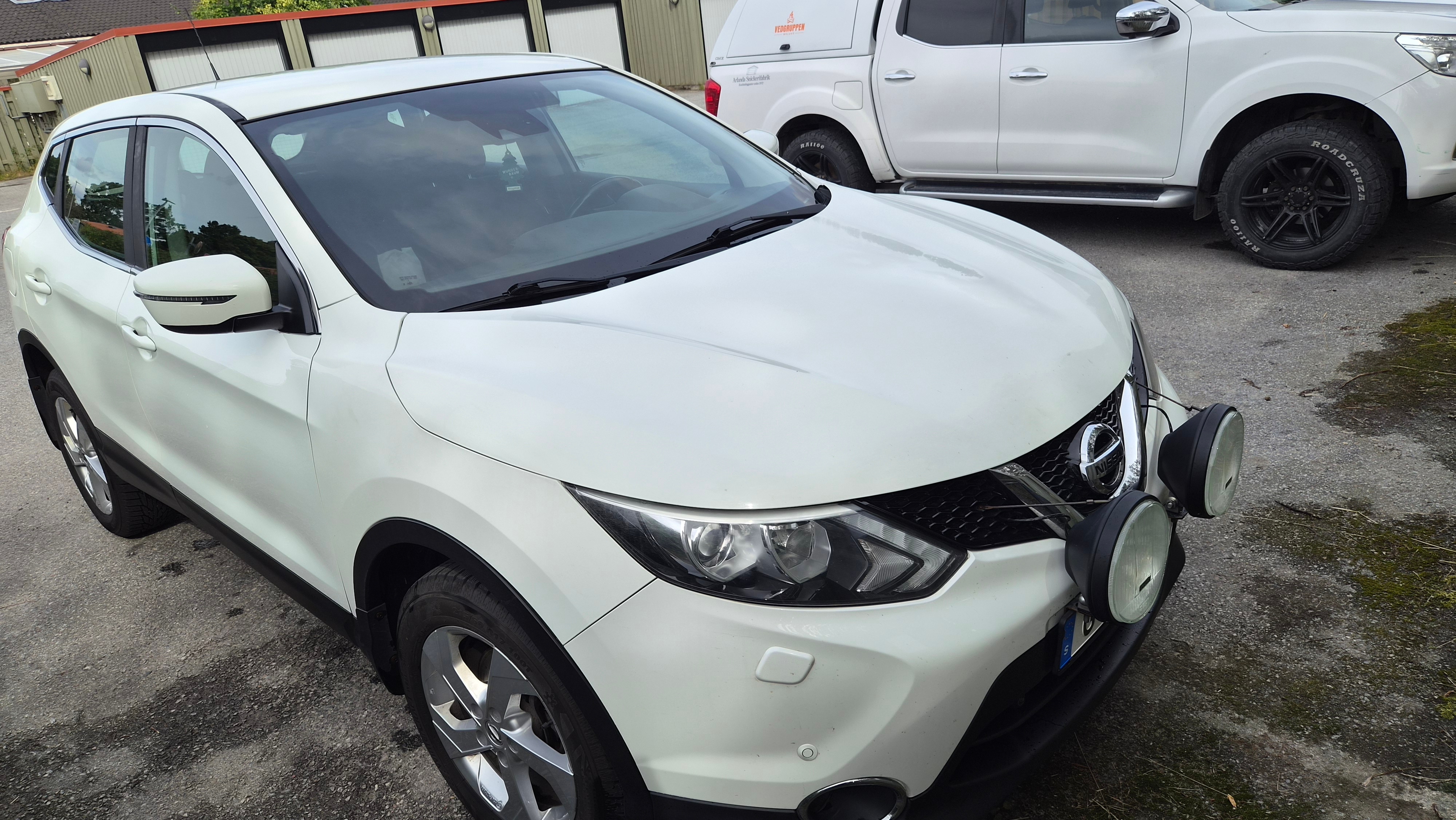 Nissan Qashqai 1.5 dCi DPF Manuell 2015, bild 4/7