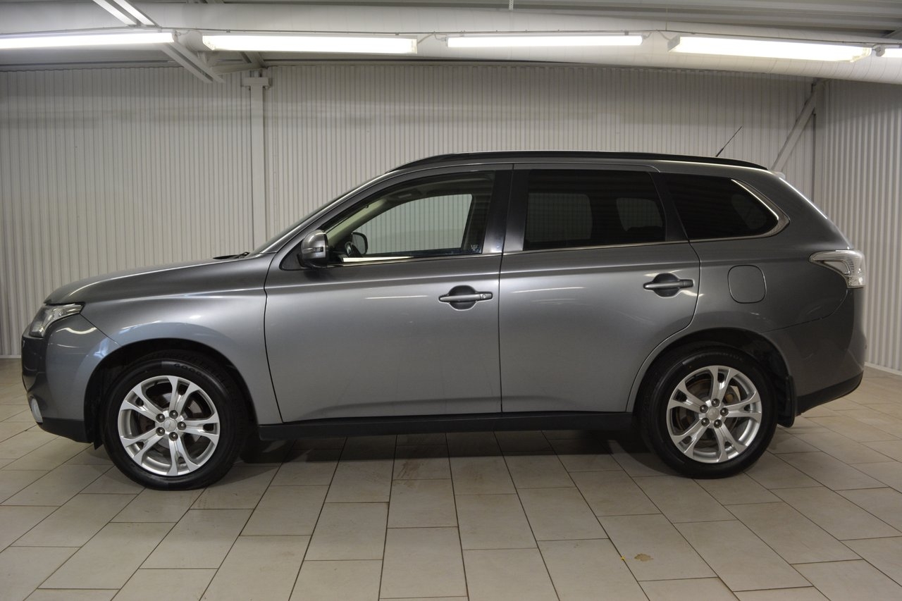 Mitsubishi Outlander 2013, bild 3/15