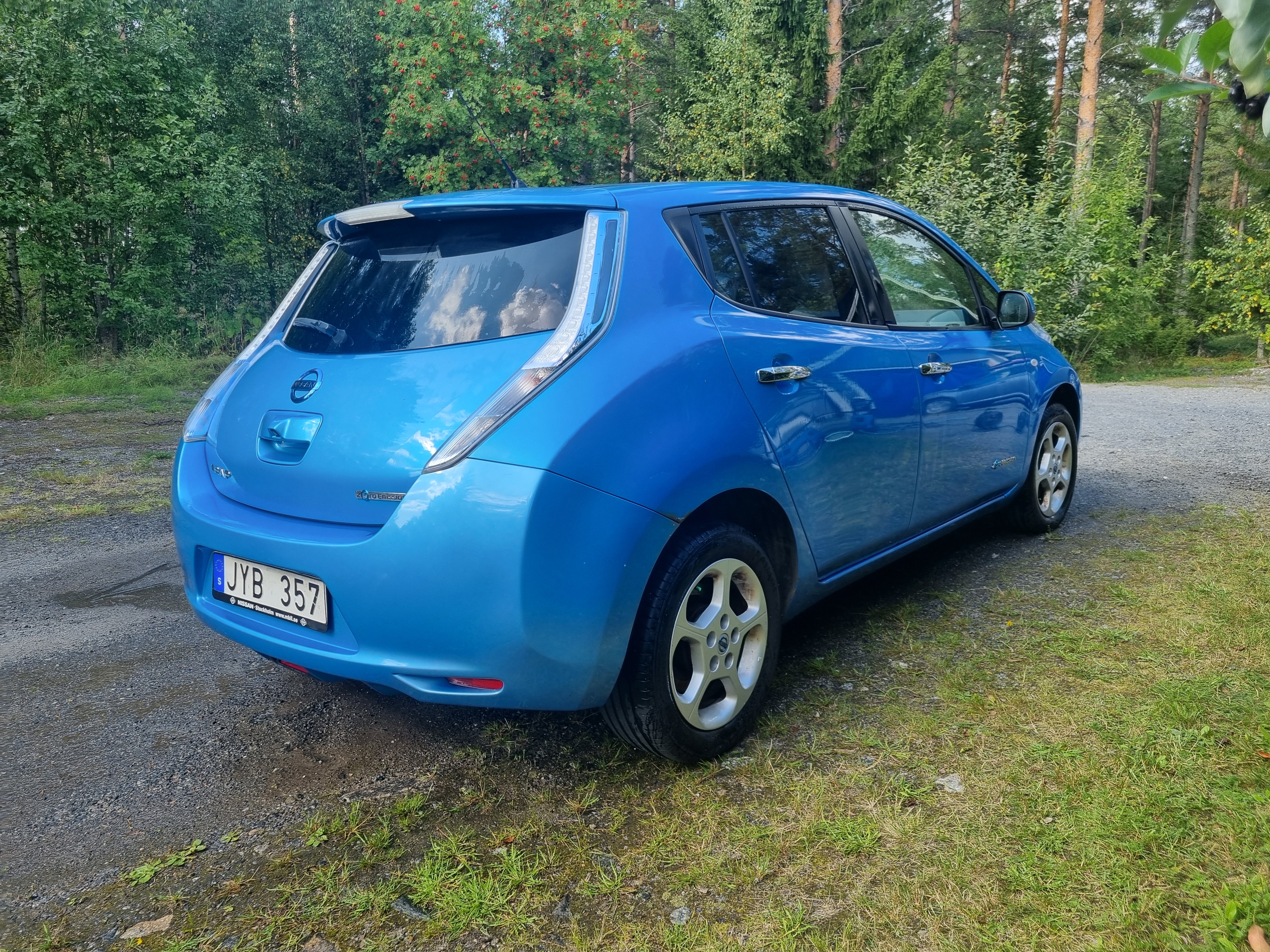Nissan Leaf 24 kWh 2013, bild 5/8