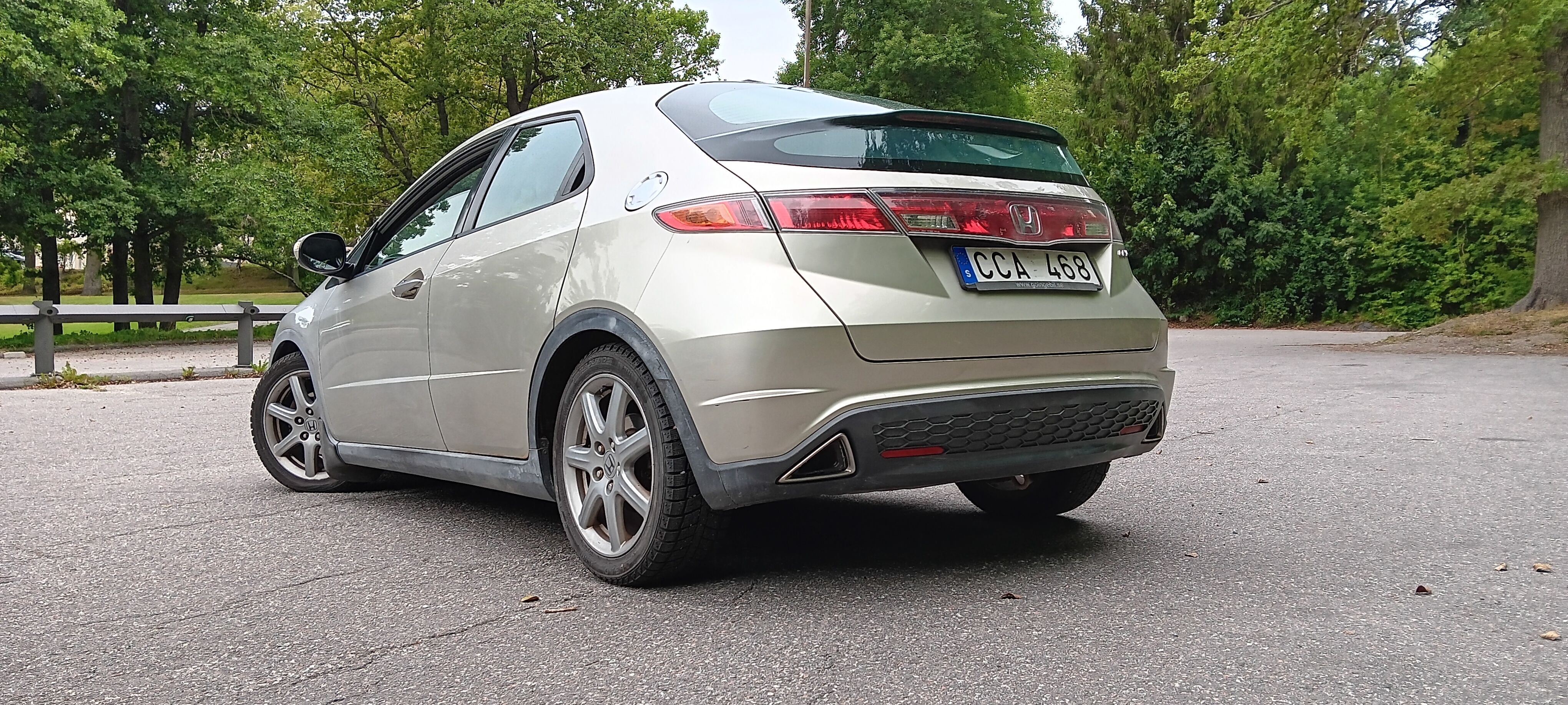 Honda Civic 5-dörrar 1.8 i-VTEC Manuell 2006, bild 4/10