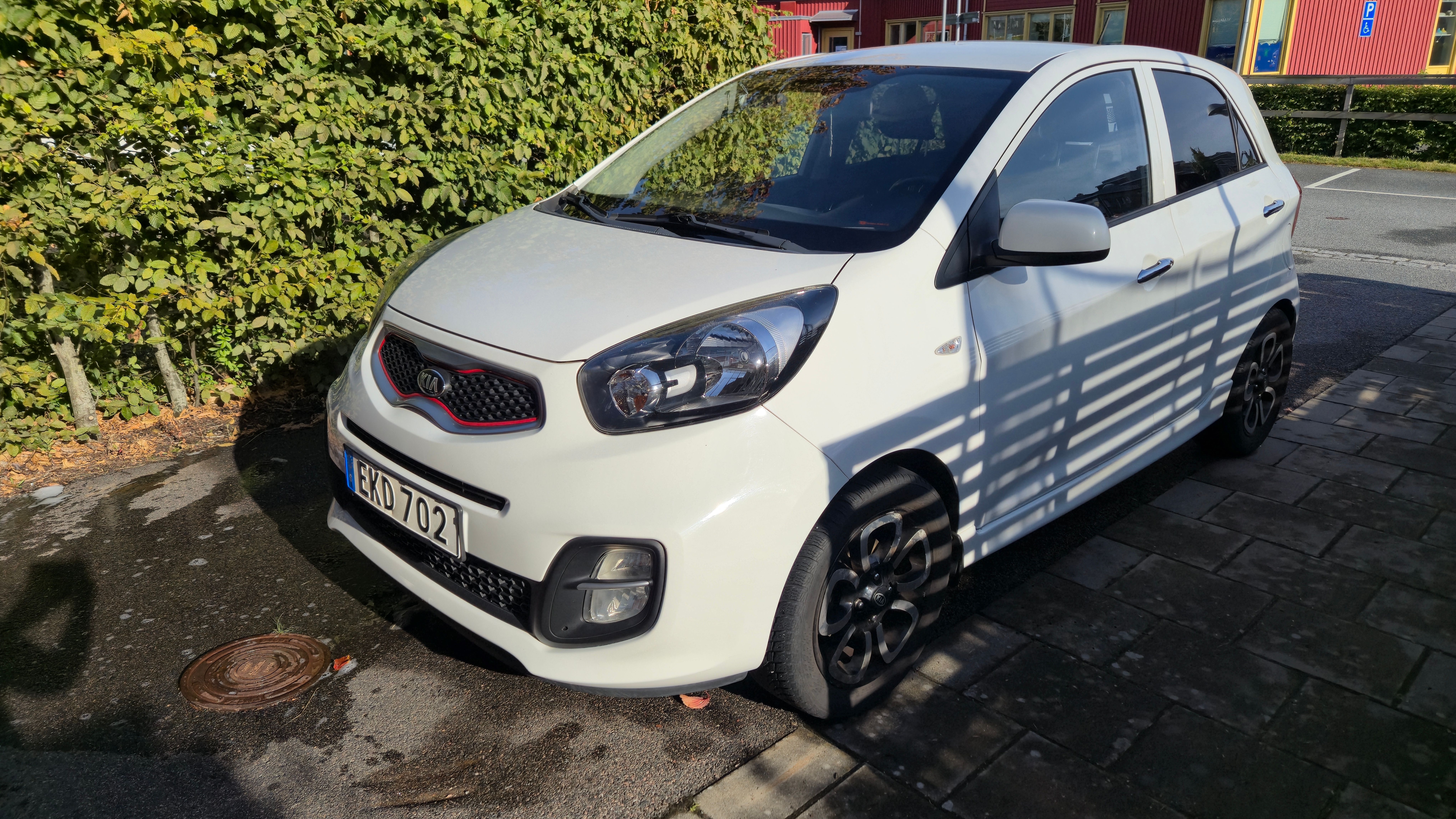 Kia Picanto 5-dörrar 1.0 Manuell 2015, bild 3/18